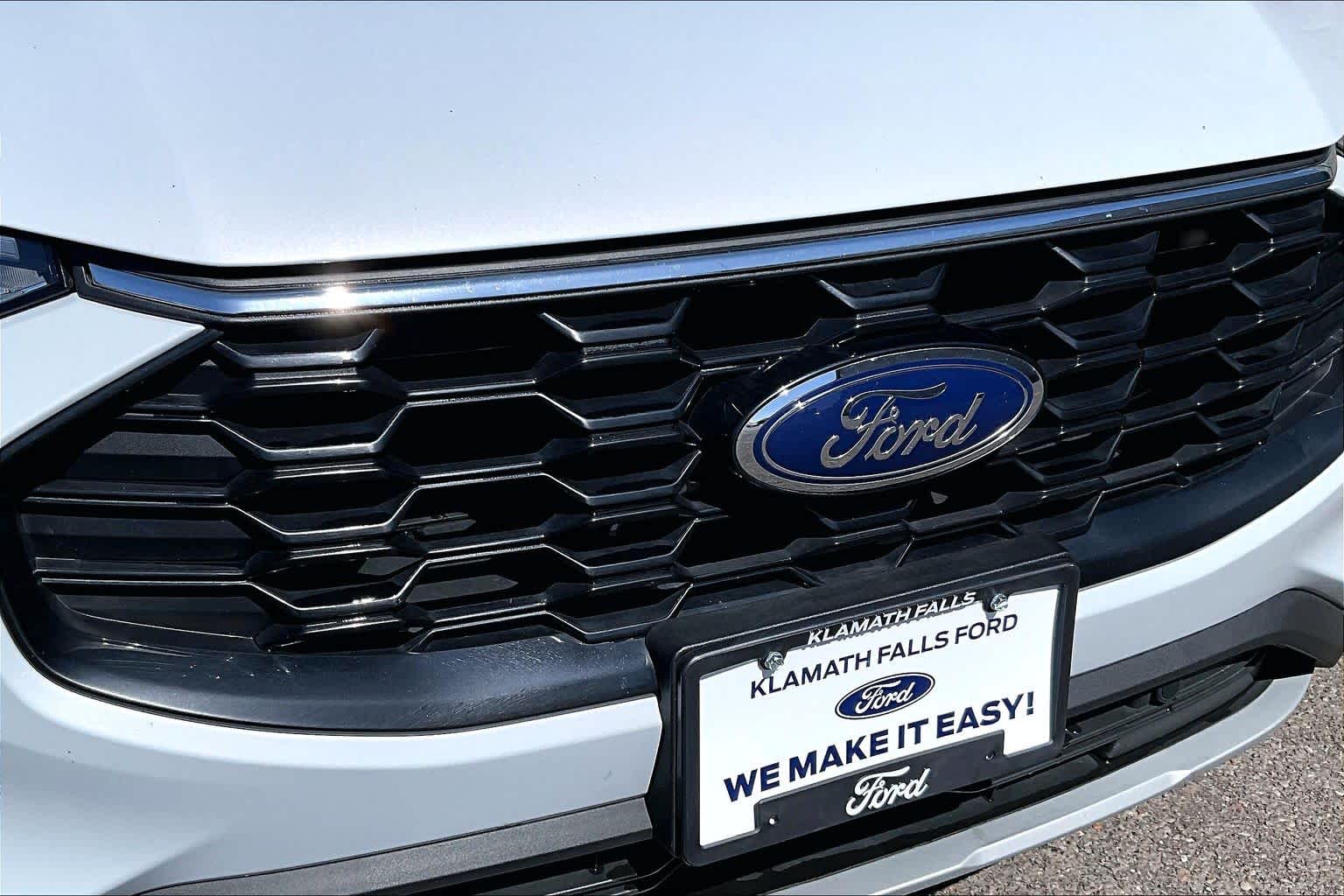 Thumbnail: 2025 Ford Escape - 33