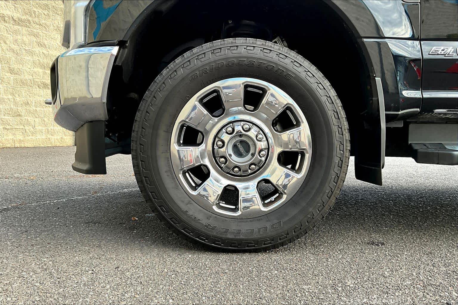 Thumbnail: 2022 Ford F-250 - 8