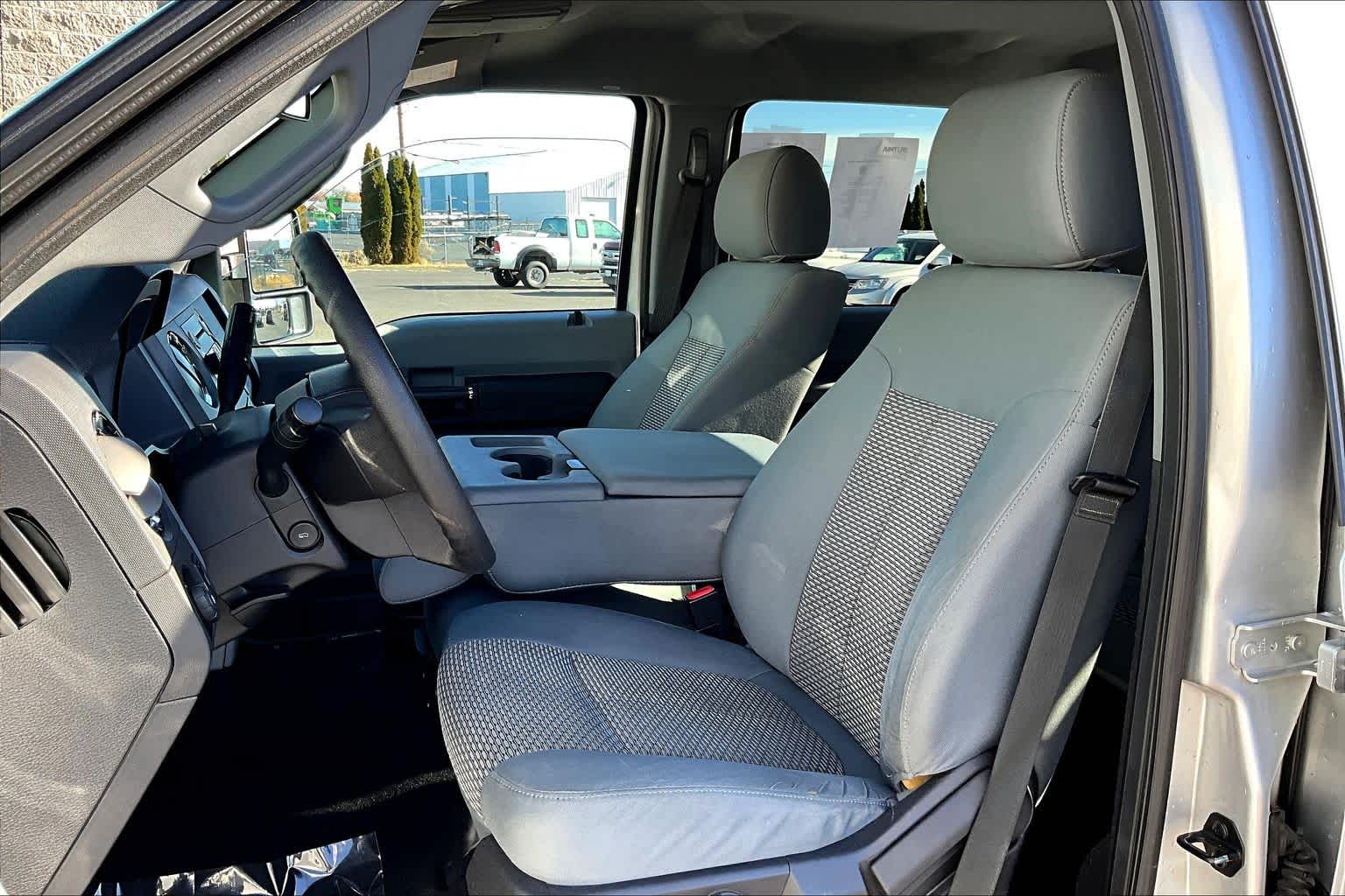 Thumbnail: 2016 Ford F-250 - 11