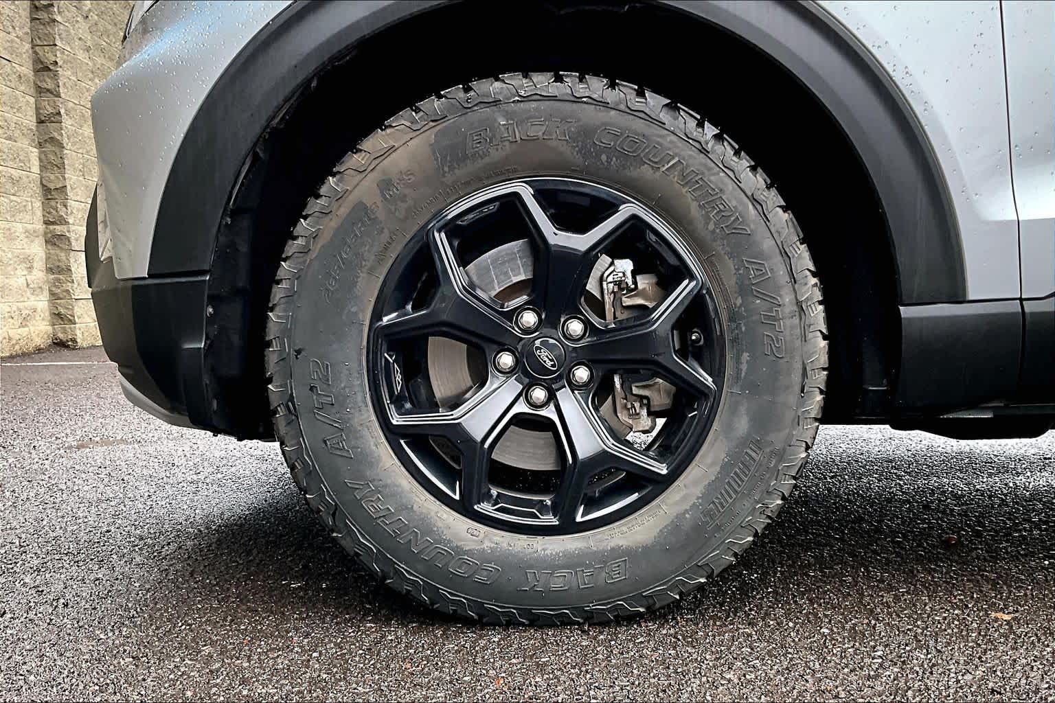 Thumbnail: 2022 Ford Explorer - 8