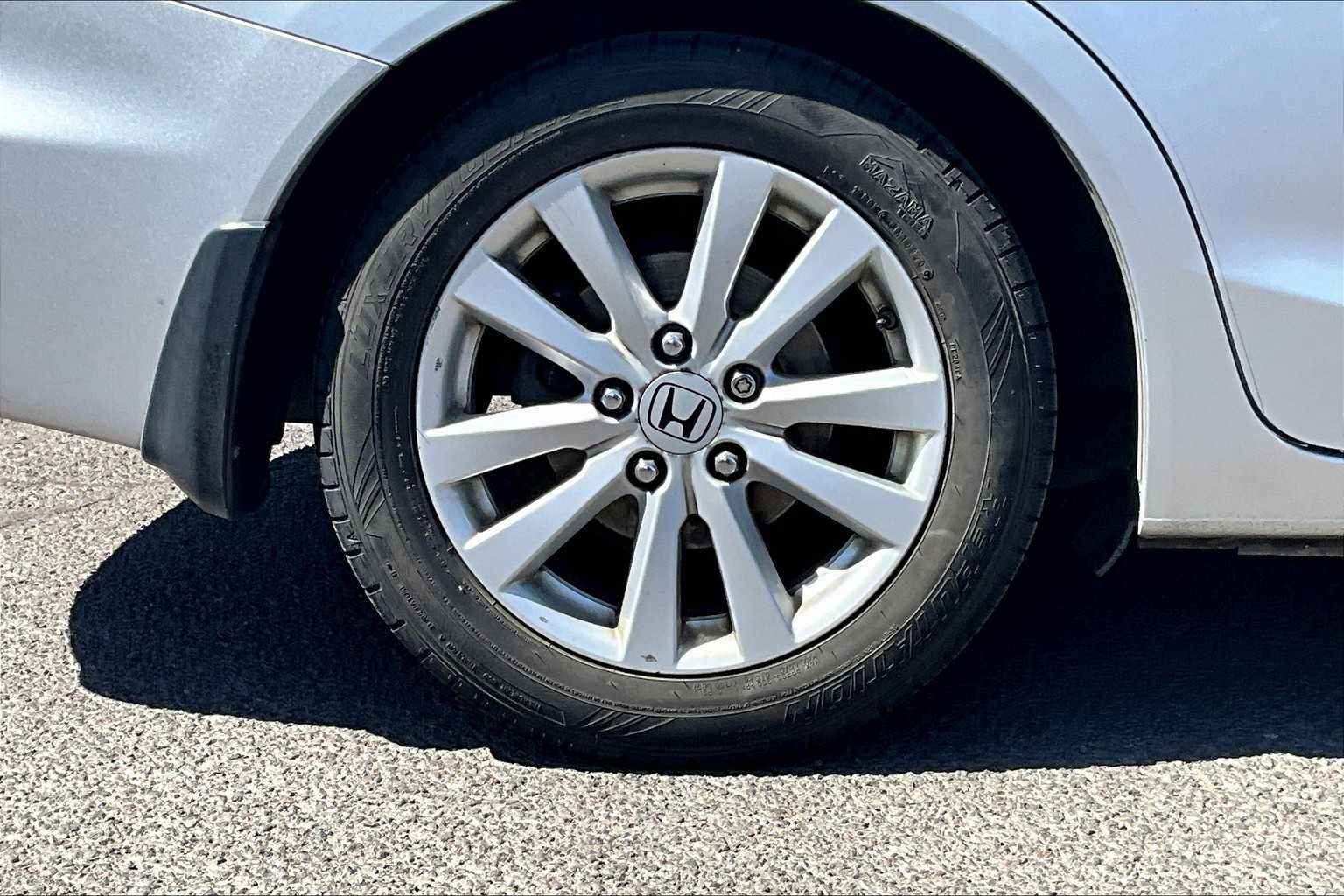 2012 Honda Civic EX 34