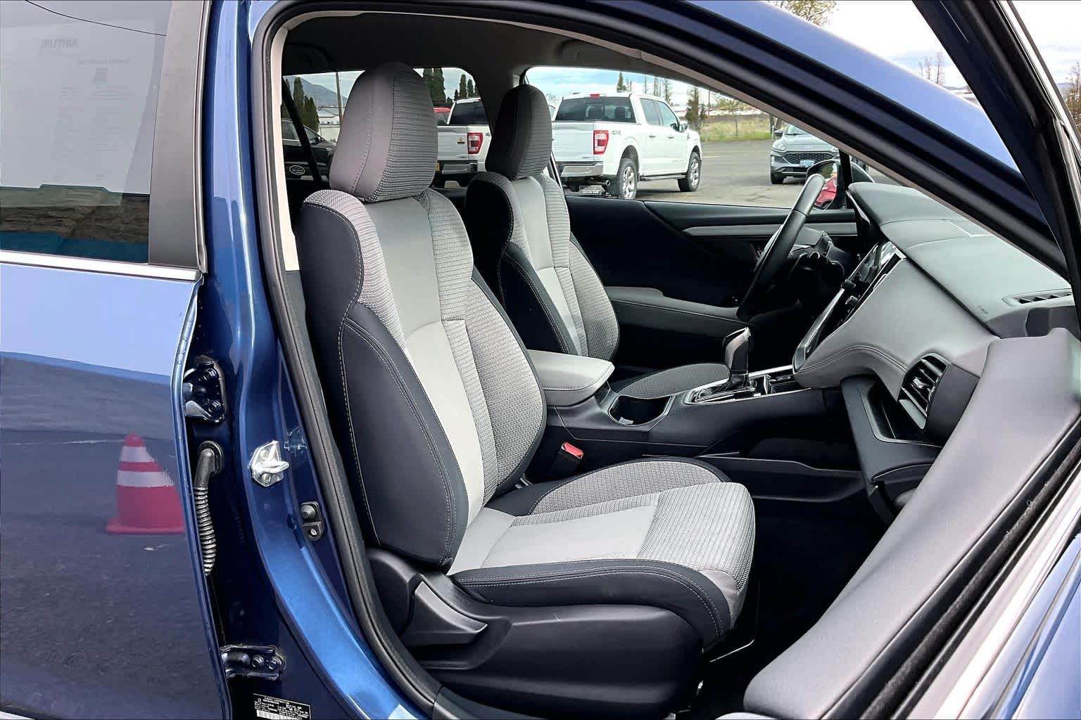 Thumbnail: 2022 Subaru Outback - 13