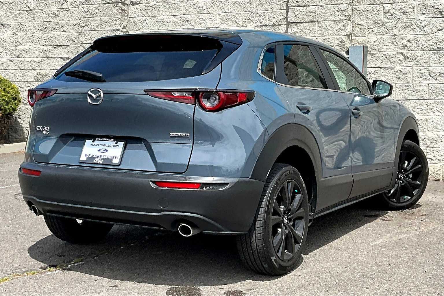 2024 Mazda CX-30 Carbon 22