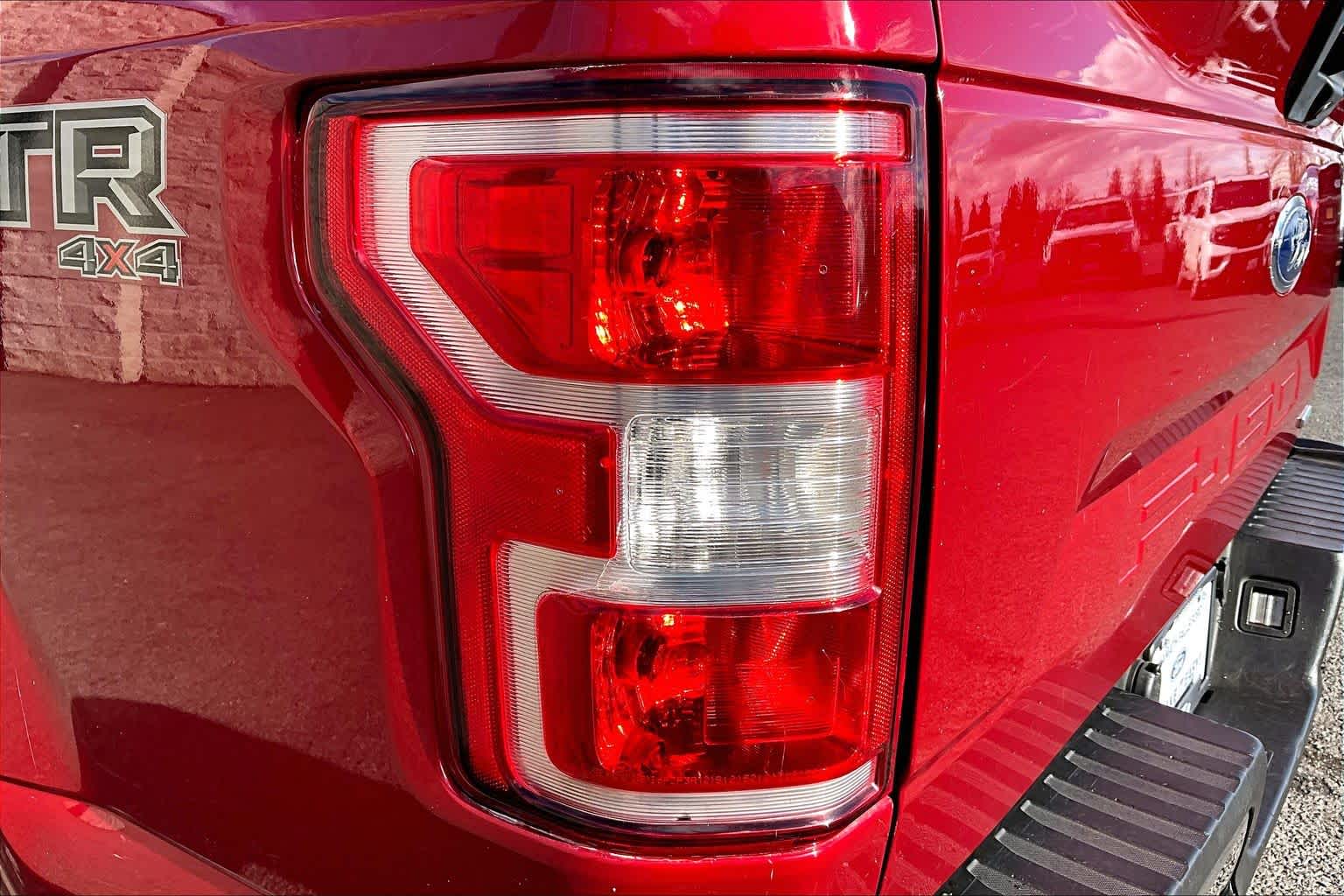 Thumbnail: 2020 Ford F-150 - 32