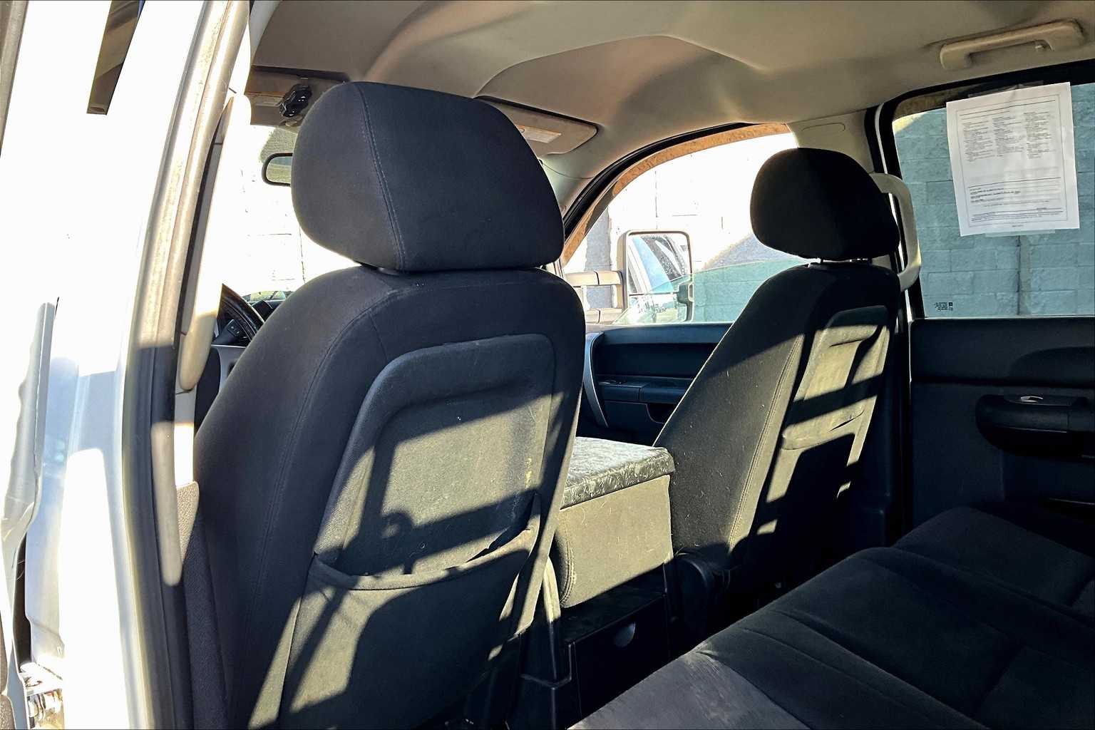 Thumbnail: 2010 Chevrolet Silverado 3500 - 12