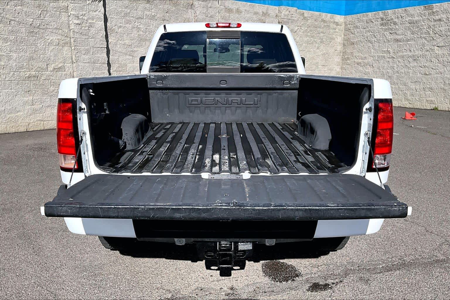 Thumbnail: 2014 GMC Sierra 2500 - 18