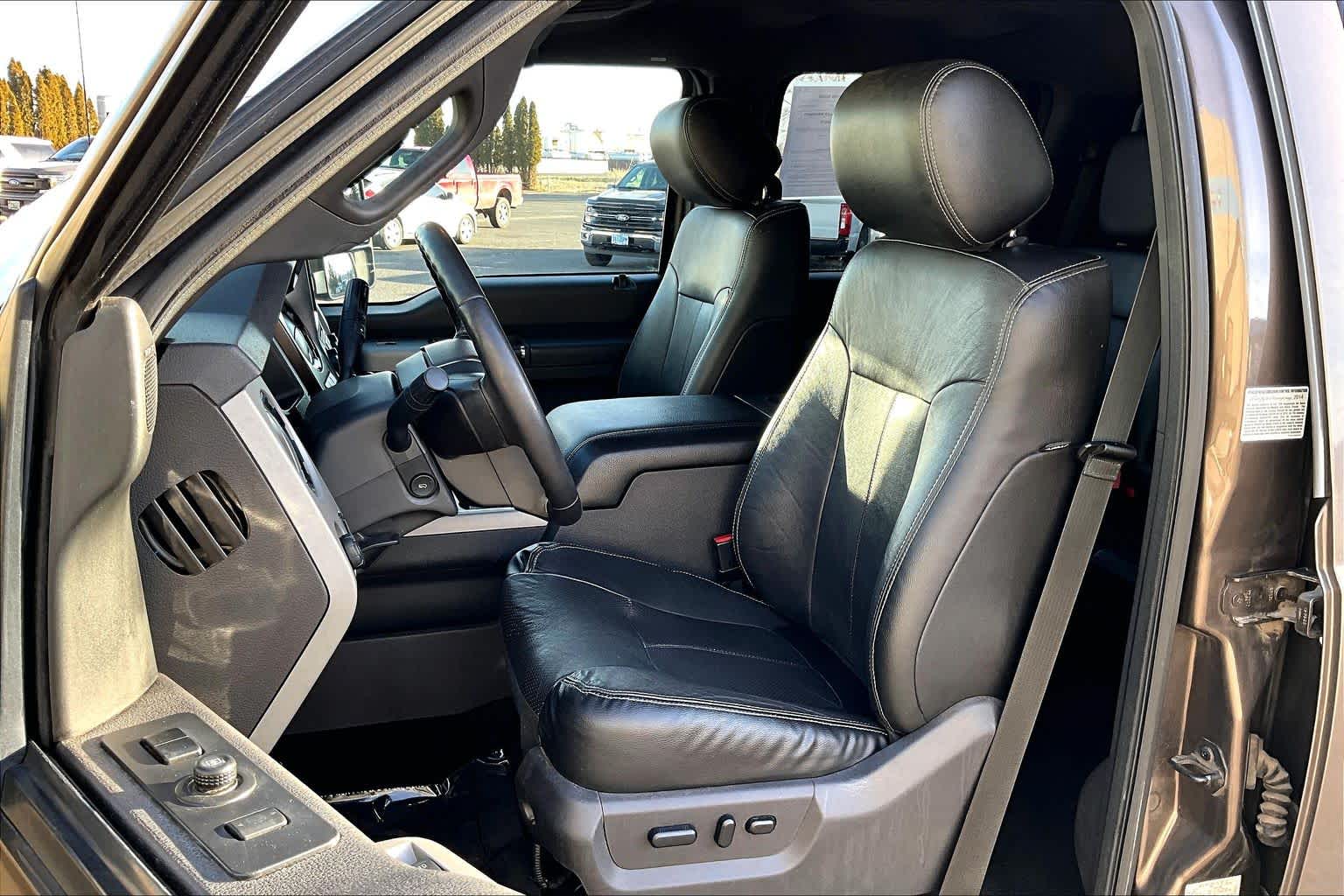 Thumbnail: 2015 Ford F-350 - 11