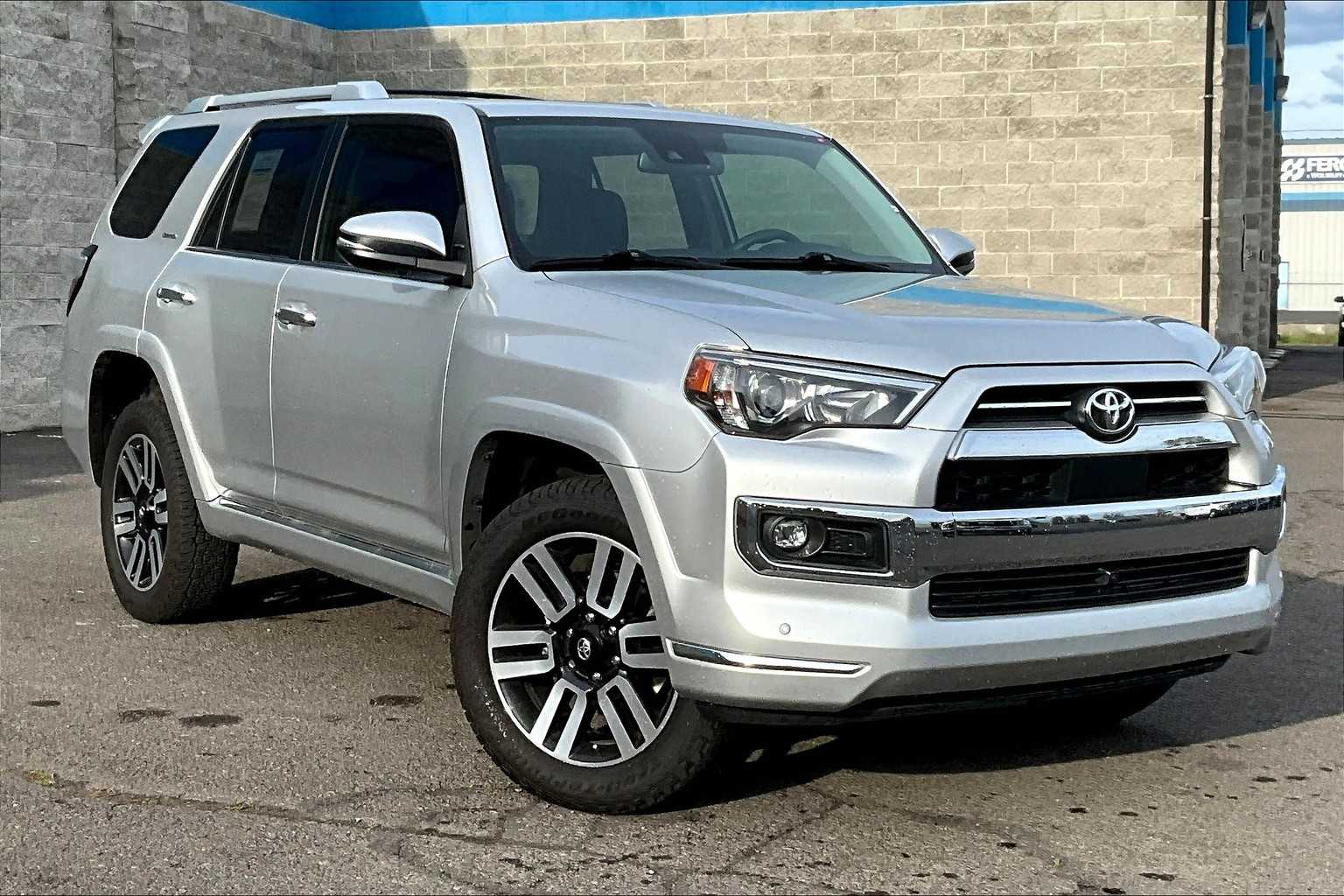 Thumbnail: 2022 Toyota 4Runner - 21