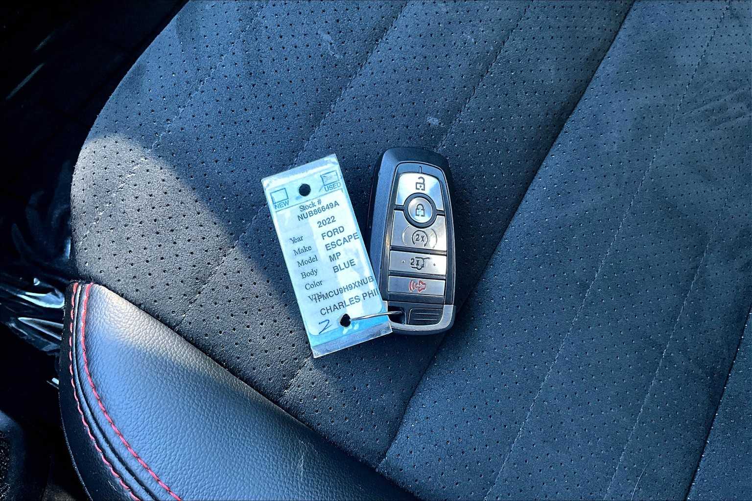 Thumbnail: 2022 Ford Escape - 19