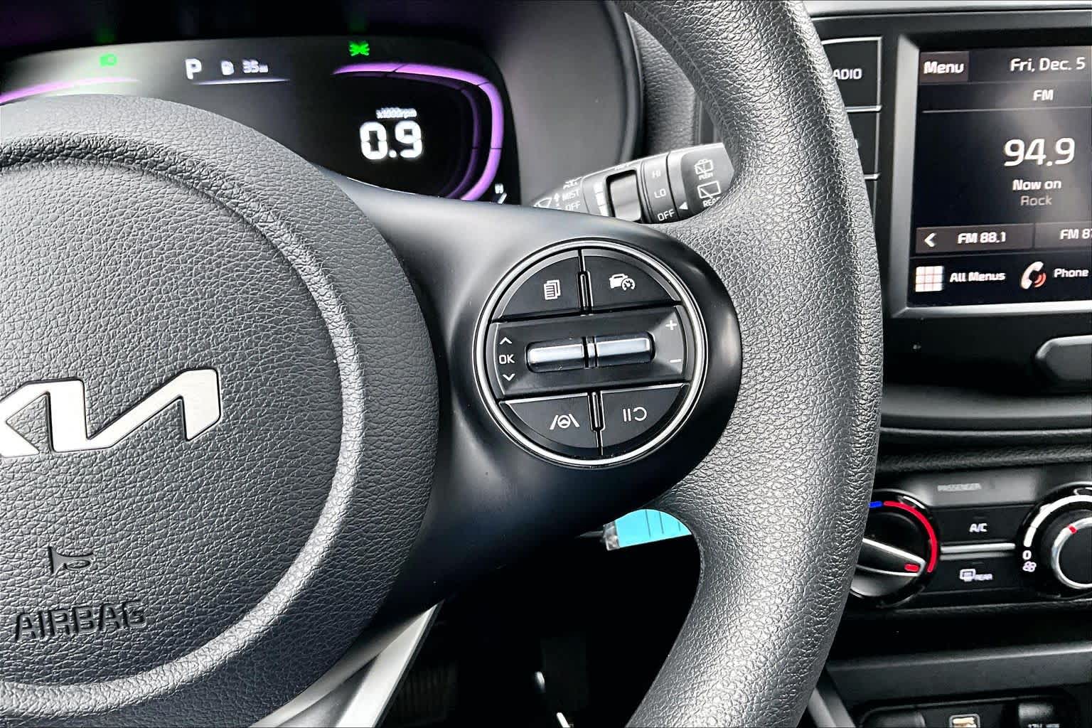 Thumbnail: 2023 Kia Soul - 25