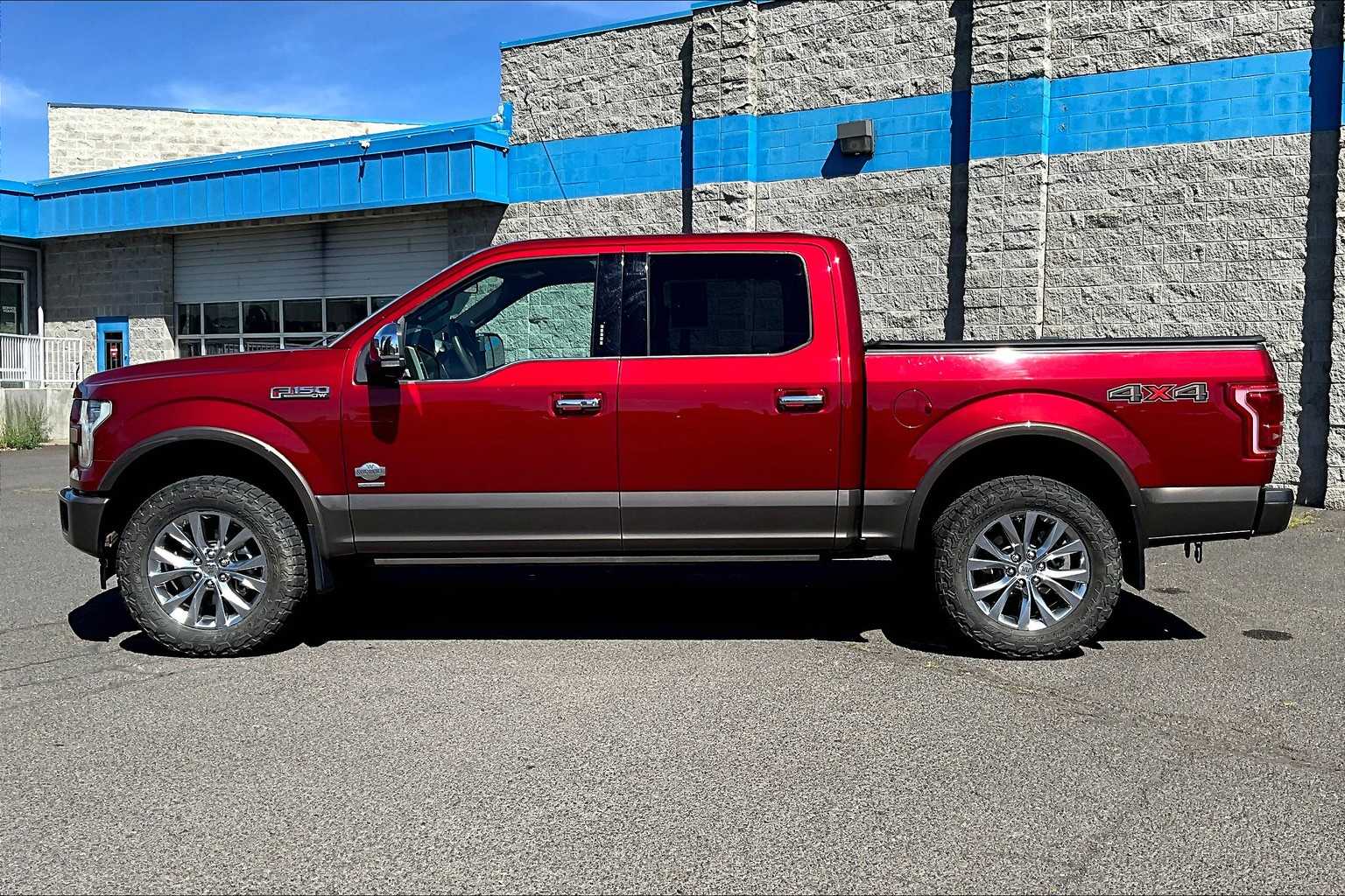 Thumbnail: 2017 Ford F-150 - 3
