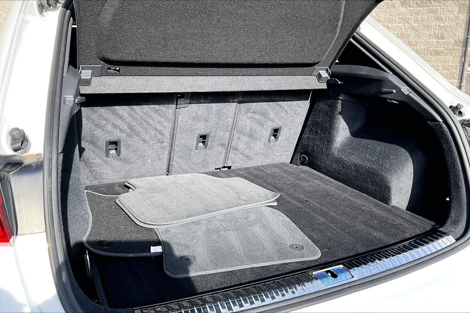 Thumbnail: 2022 Audi Q3 - 18