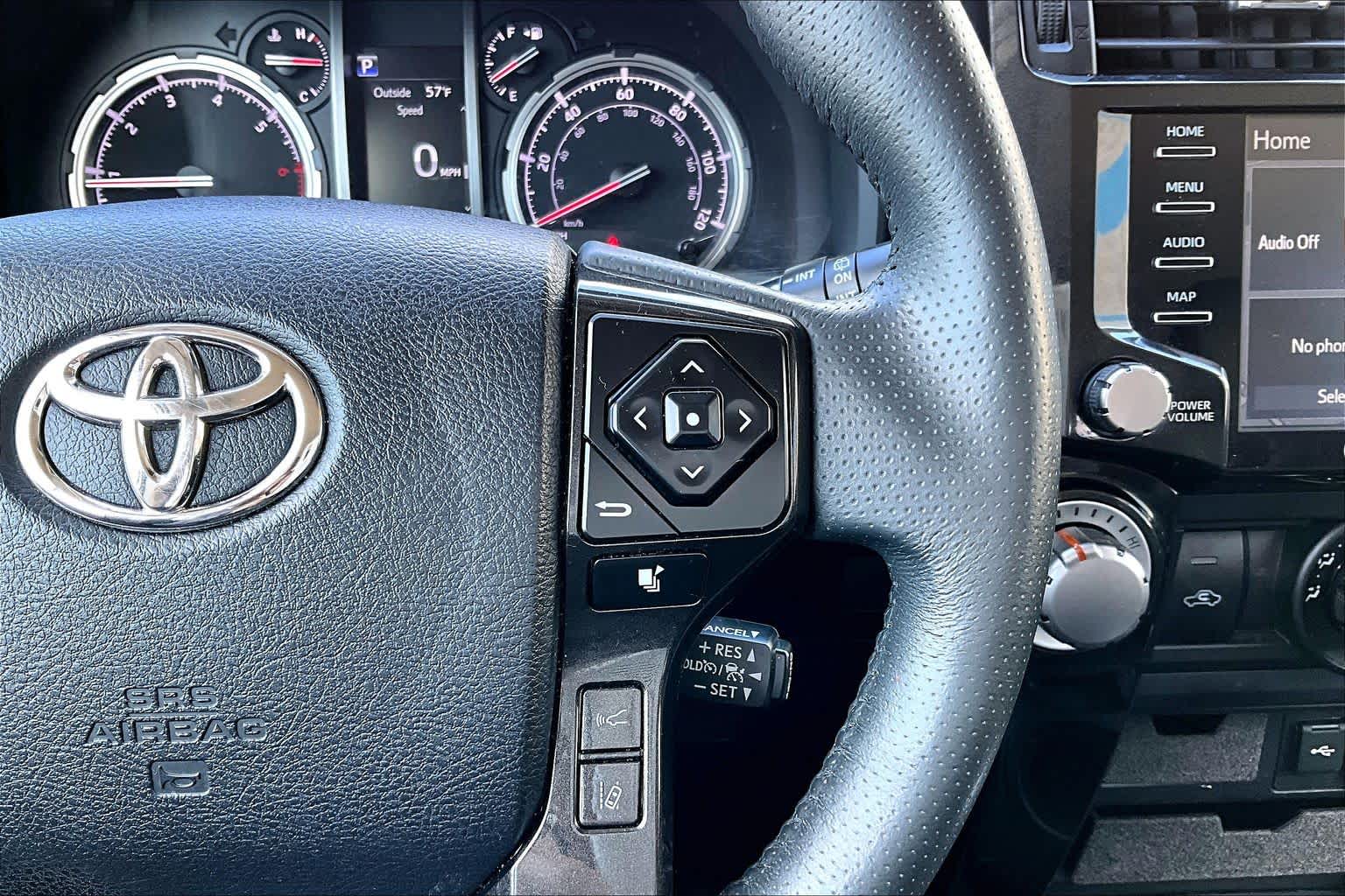 Thumbnail: 2022 Toyota 4Runner - 25