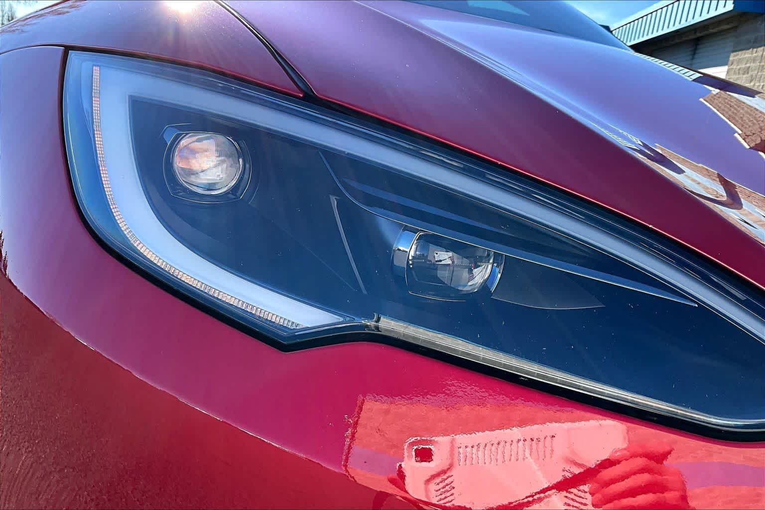 Thumbnail: 2022 Tesla Model S - 31