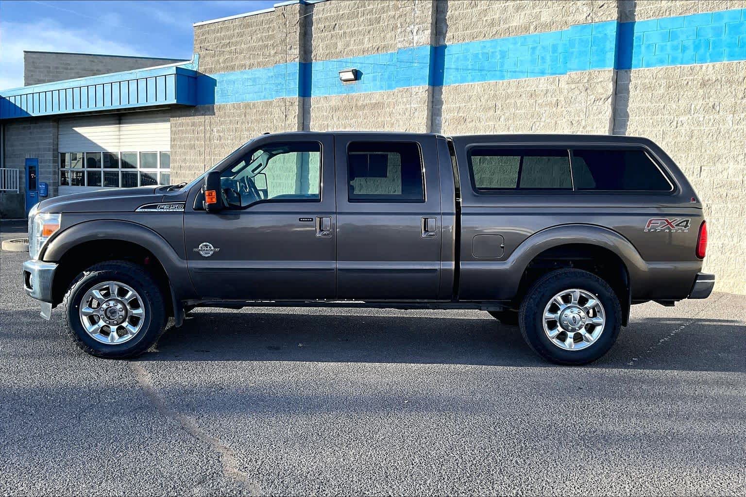 Thumbnail: 2015 Ford F-350 - 3