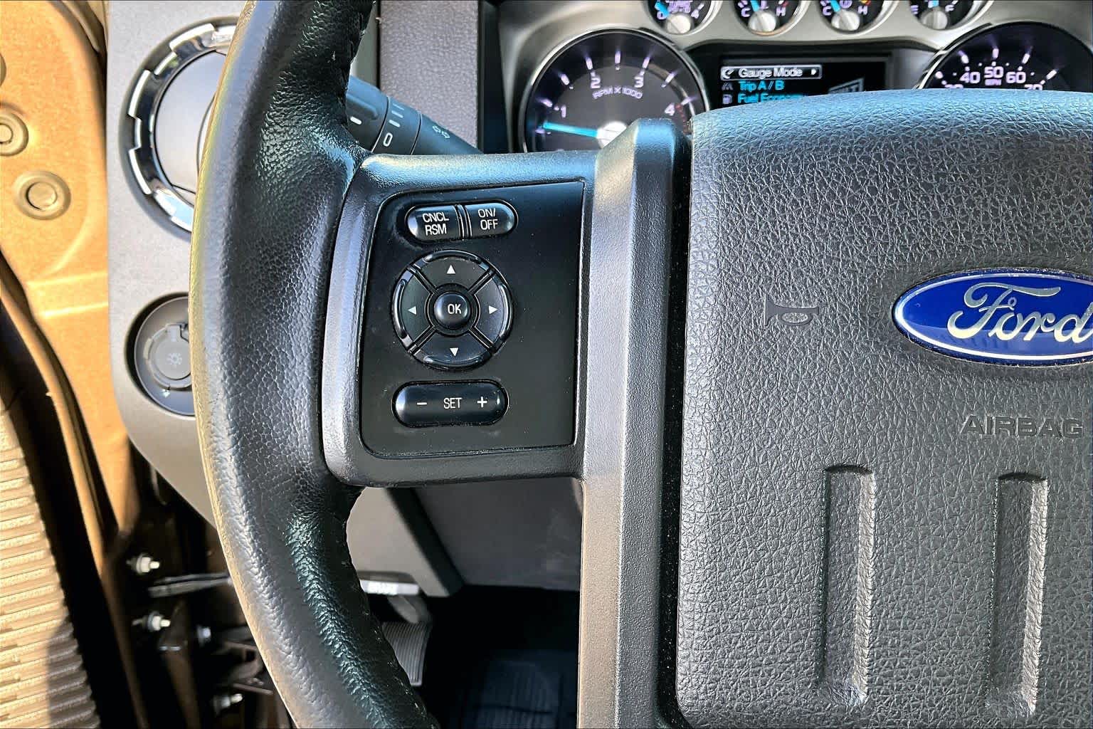 Thumbnail: 2015 Ford F-350 - 24