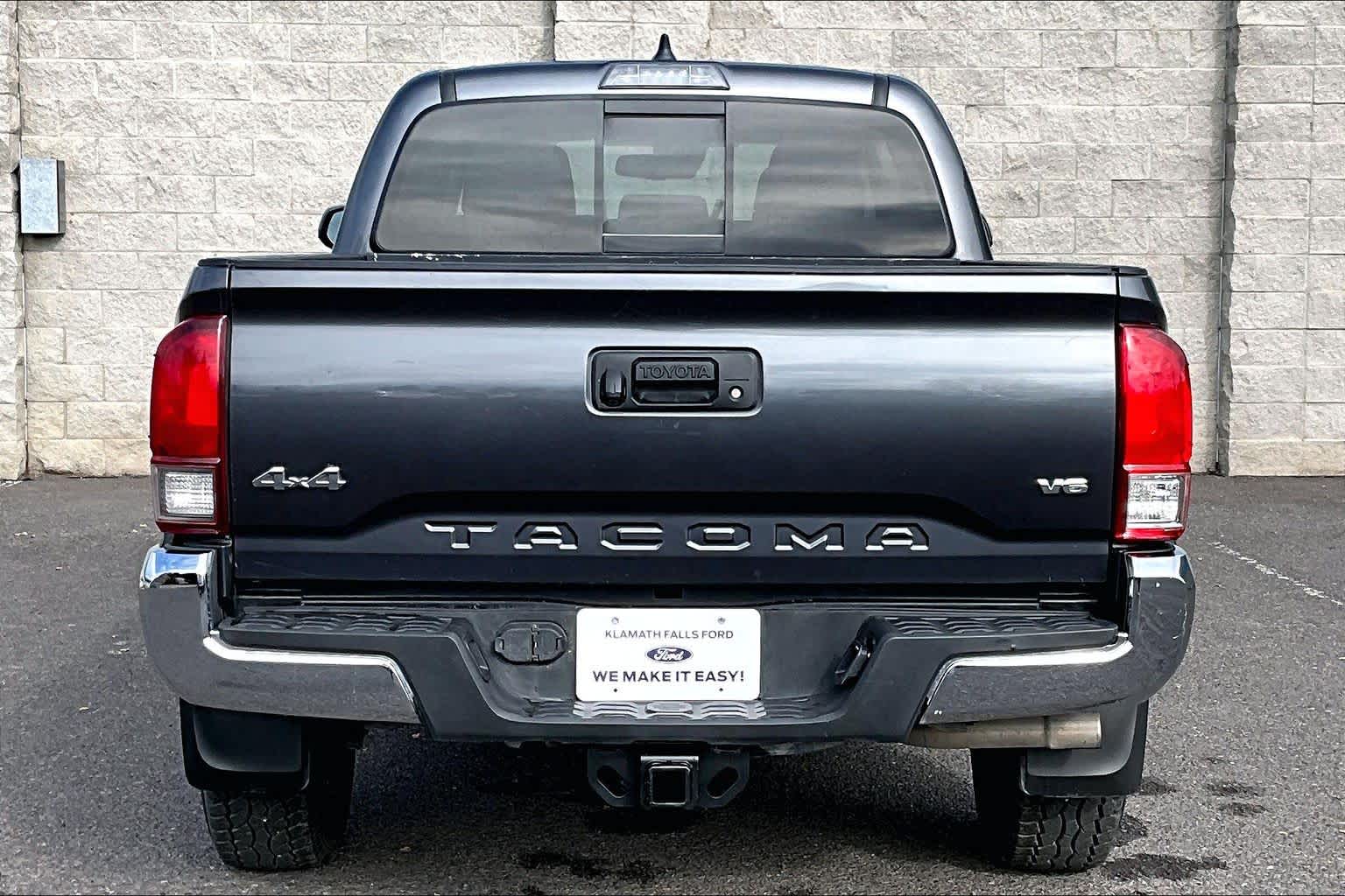 Thumbnail: 2020 Toyota Tacoma - 4