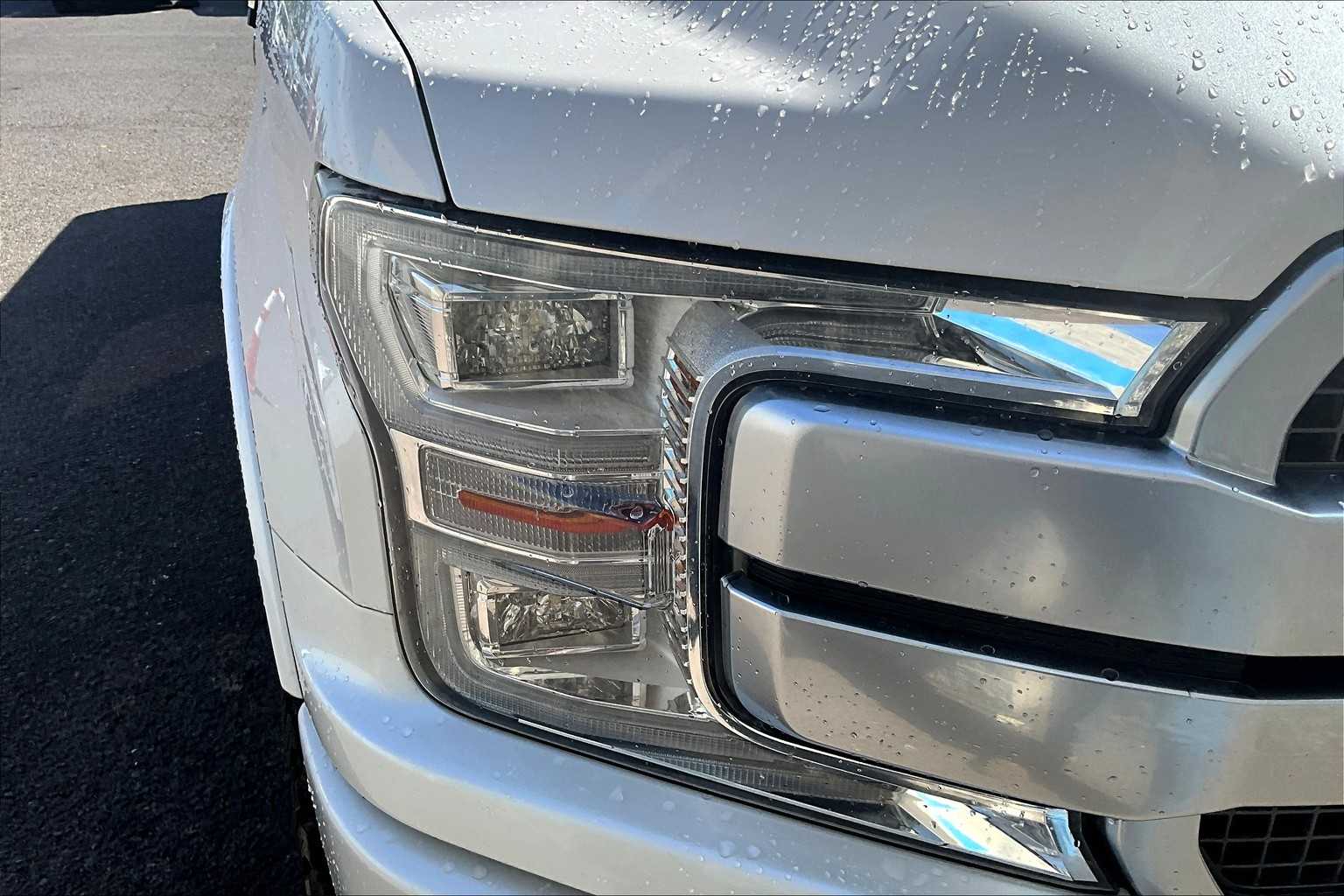 2018 Ford F-150 Platinum 31