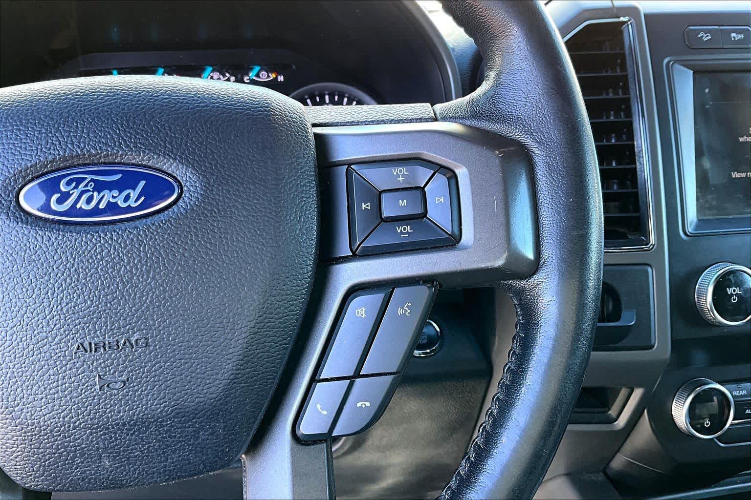 Thumbnail: 2019 Ford Expedition MAX - 25