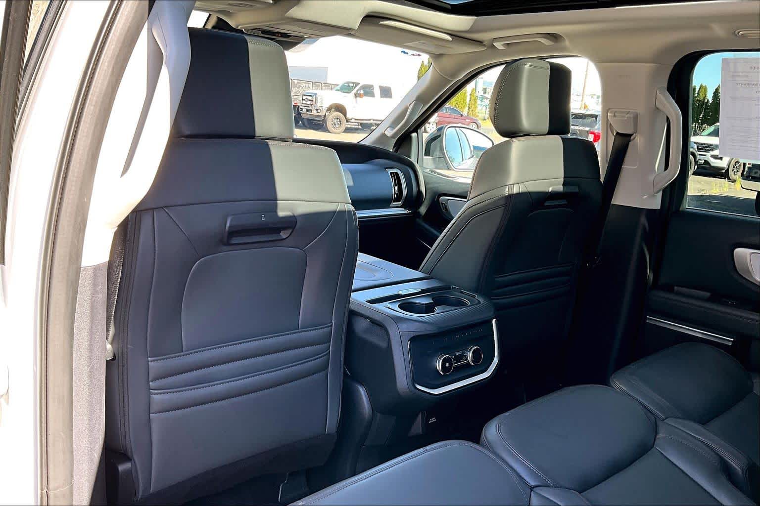 Thumbnail: 2025 Ford Expedition - 12