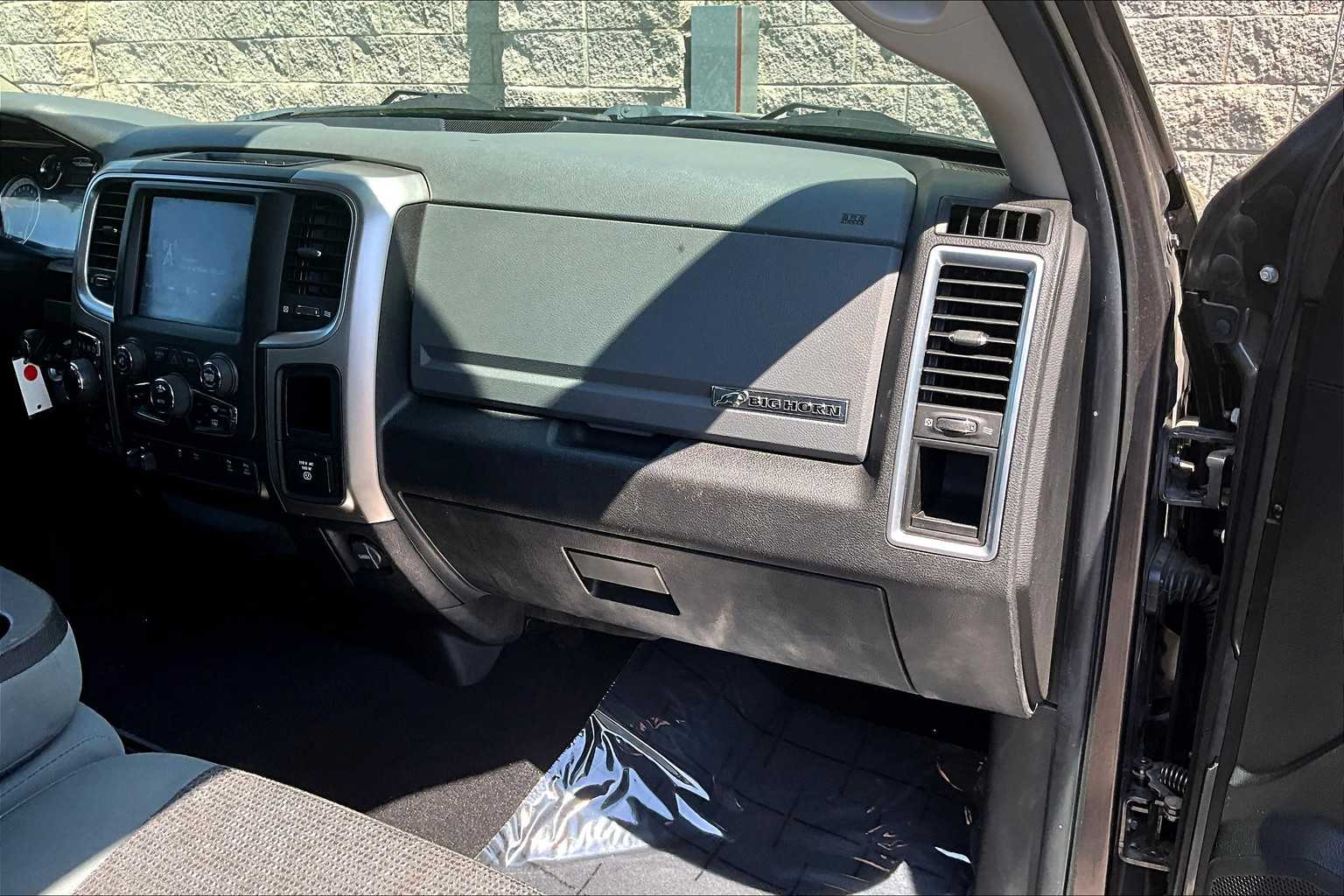 2019 RAM 1500 Classic Big Horn 23