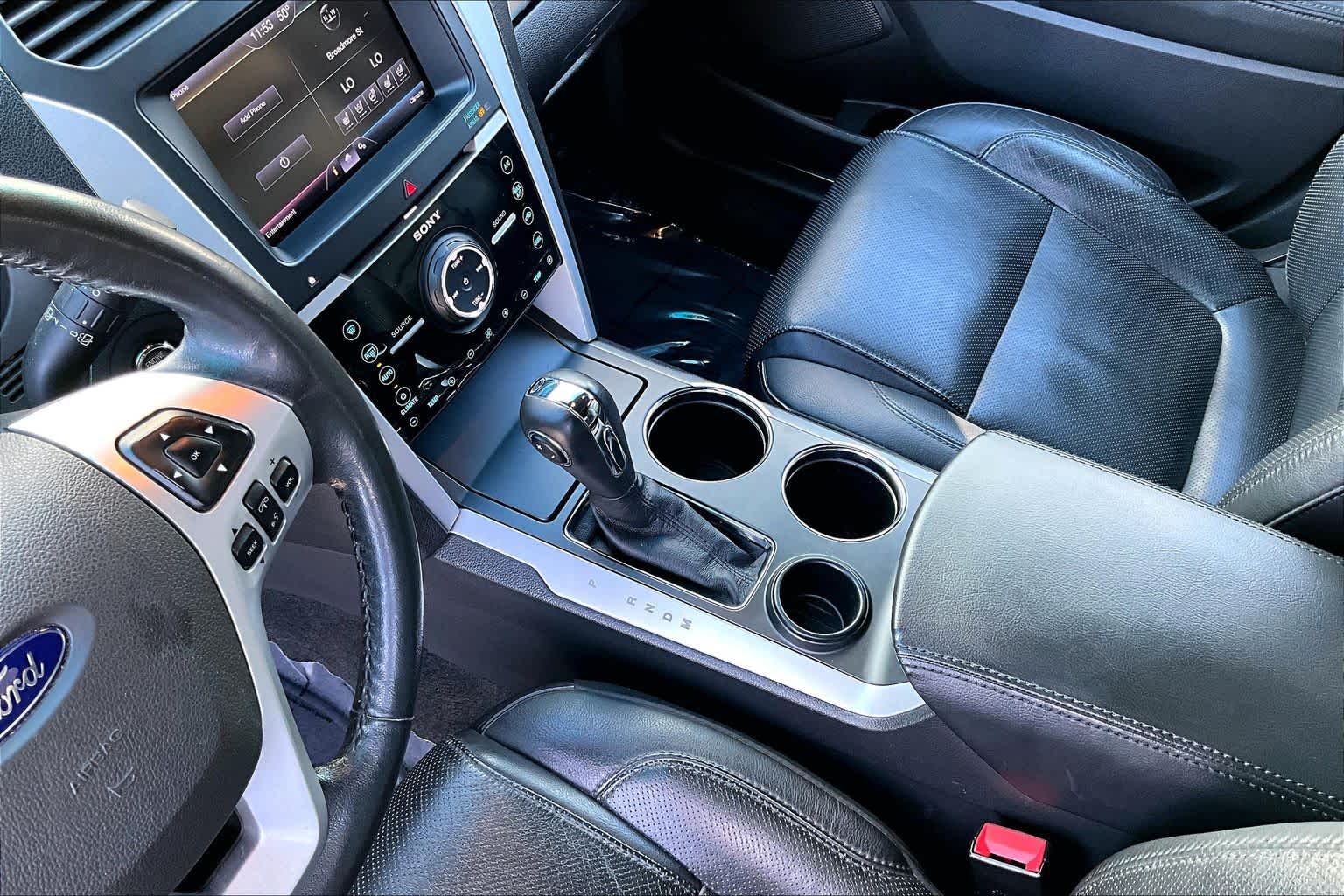 Thumbnail: 2013 Ford Explorer - 16