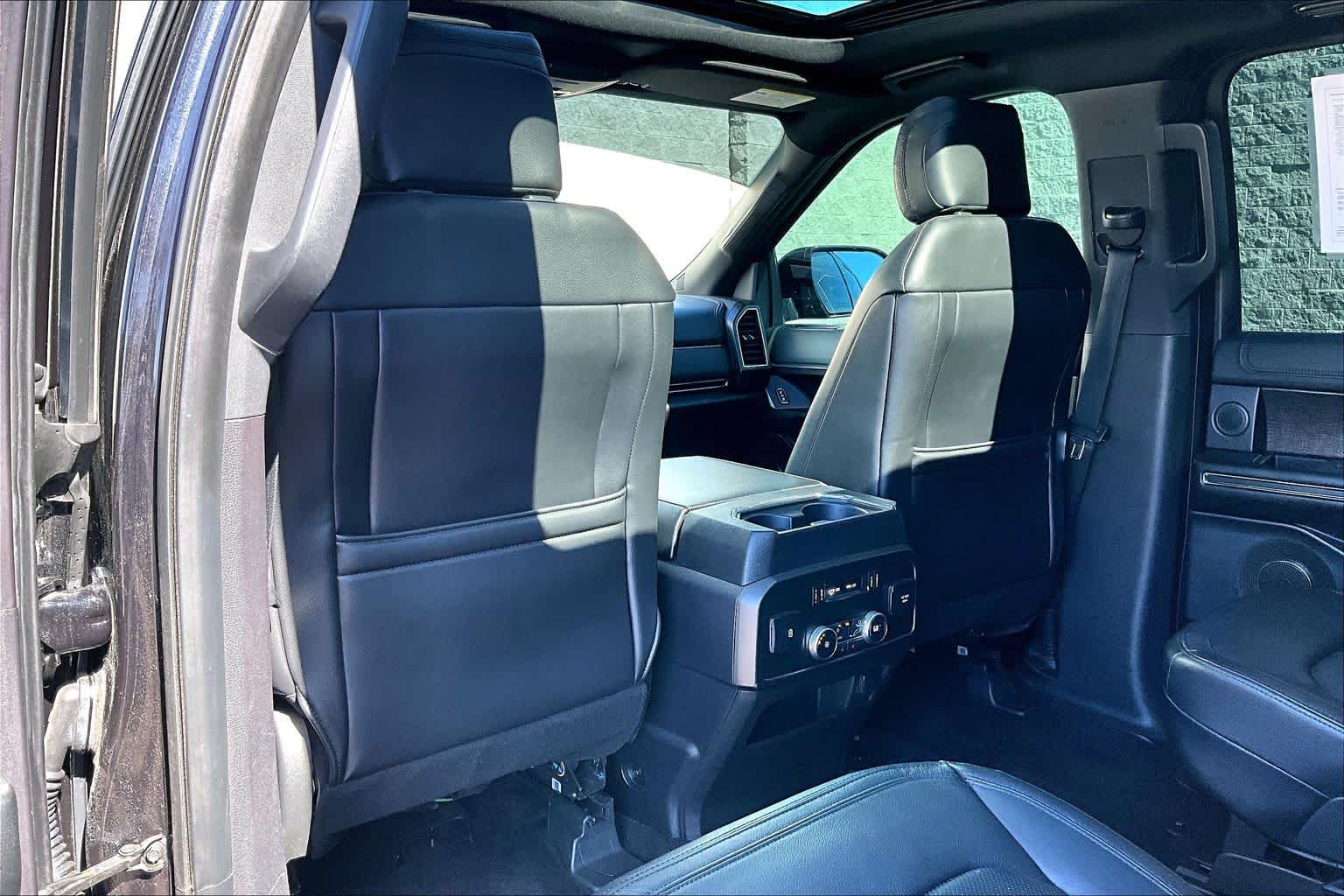 Thumbnail: 2019 Ford Expedition - 12