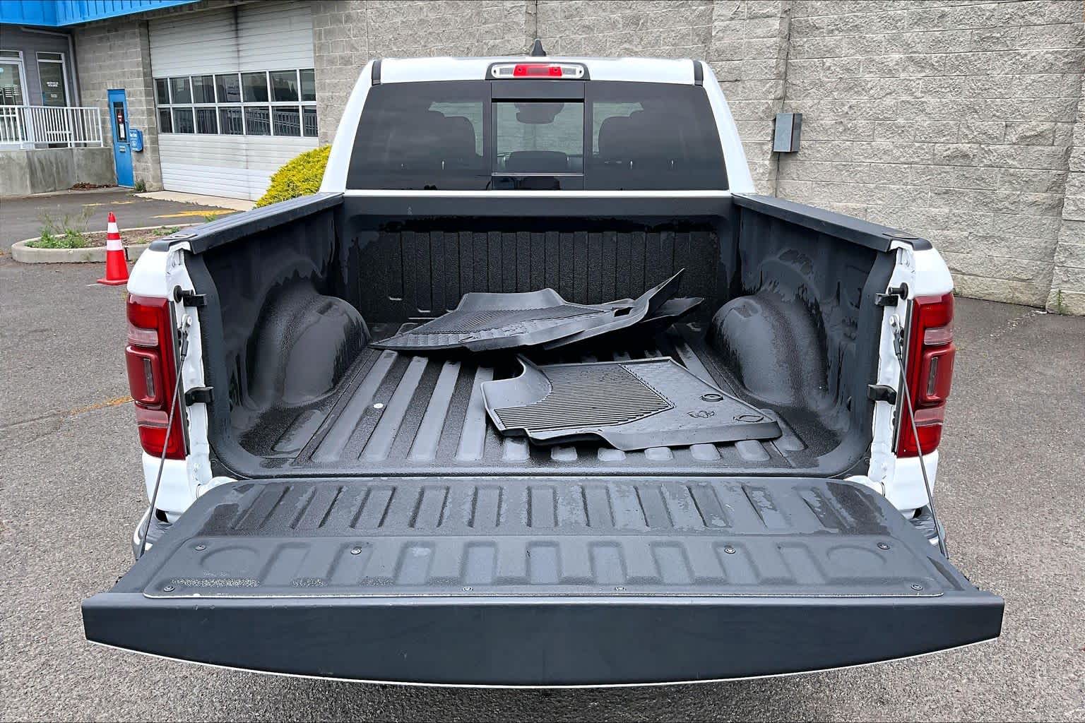 Thumbnail: 2021 RAM 1500 - 18