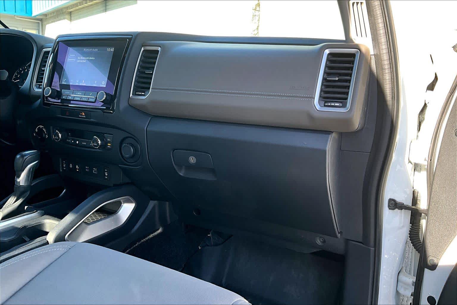 Thumbnail: 2022 Nissan Frontier - 23