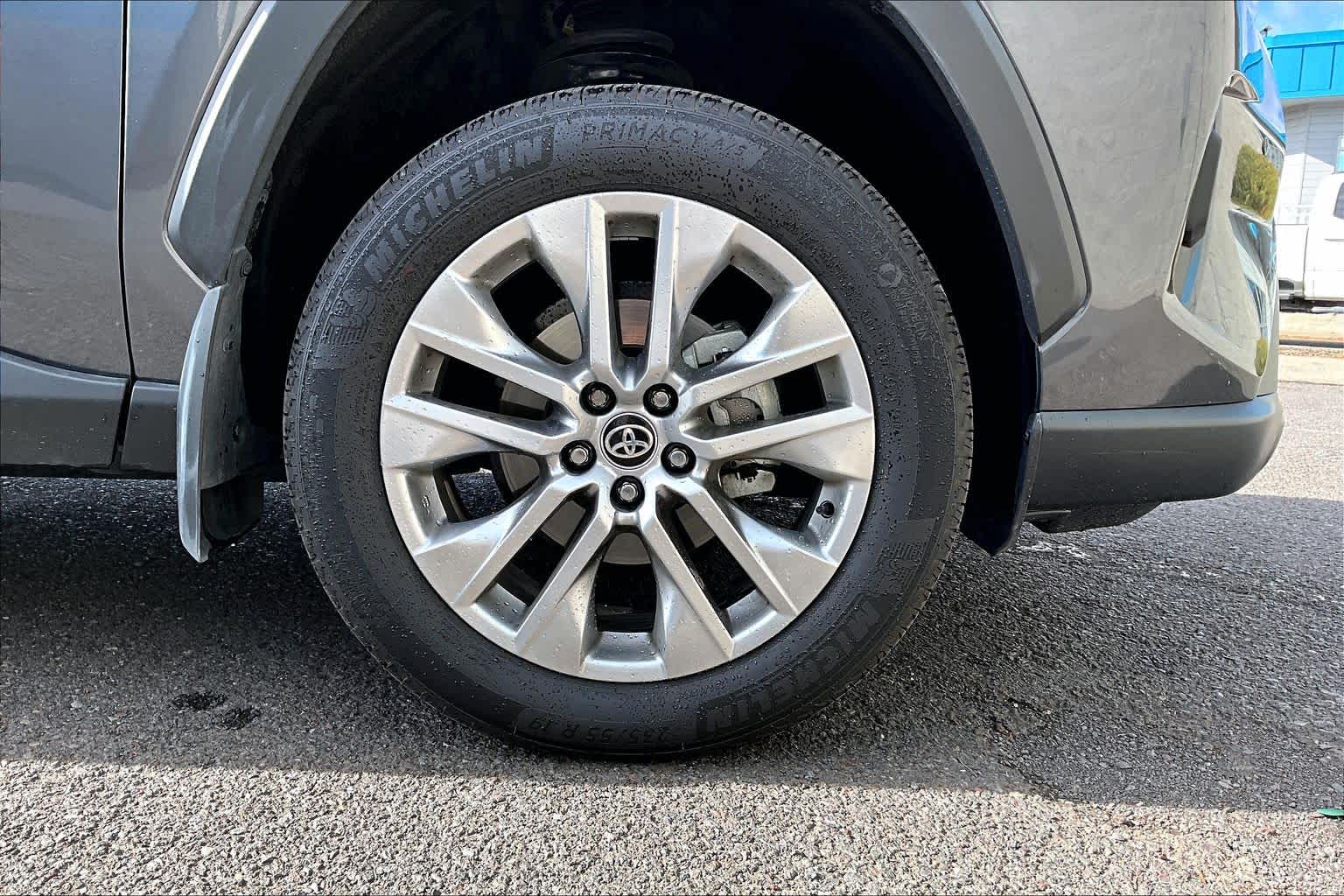 Thumbnail: 2024 Toyota RAV4 - 34