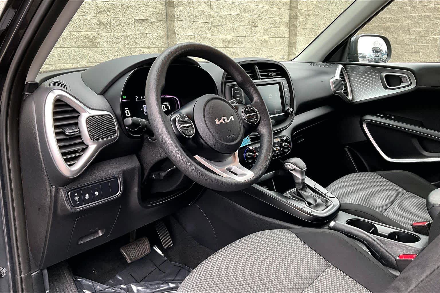 Thumbnail: 2023 Kia Soul - 2