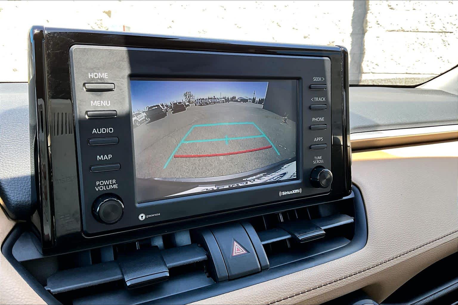 Thumbnail: 2021 Toyota RAV4 - 26