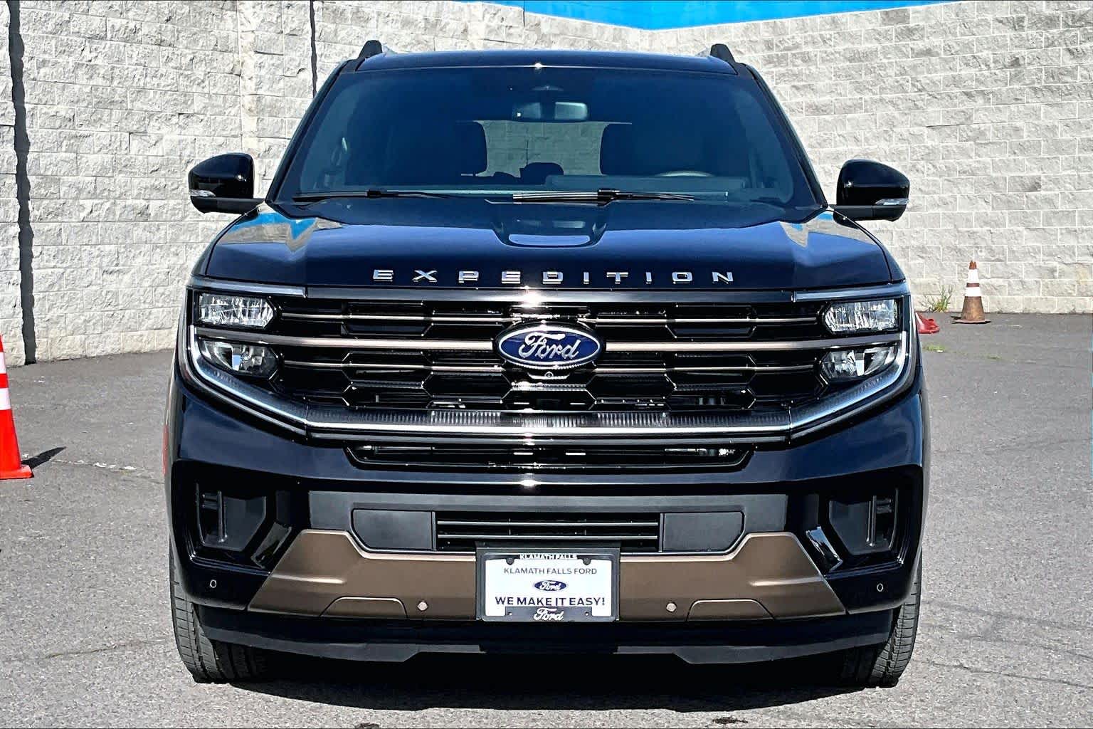 Thumbnail: 2026 Ford Expedition MAX - 6