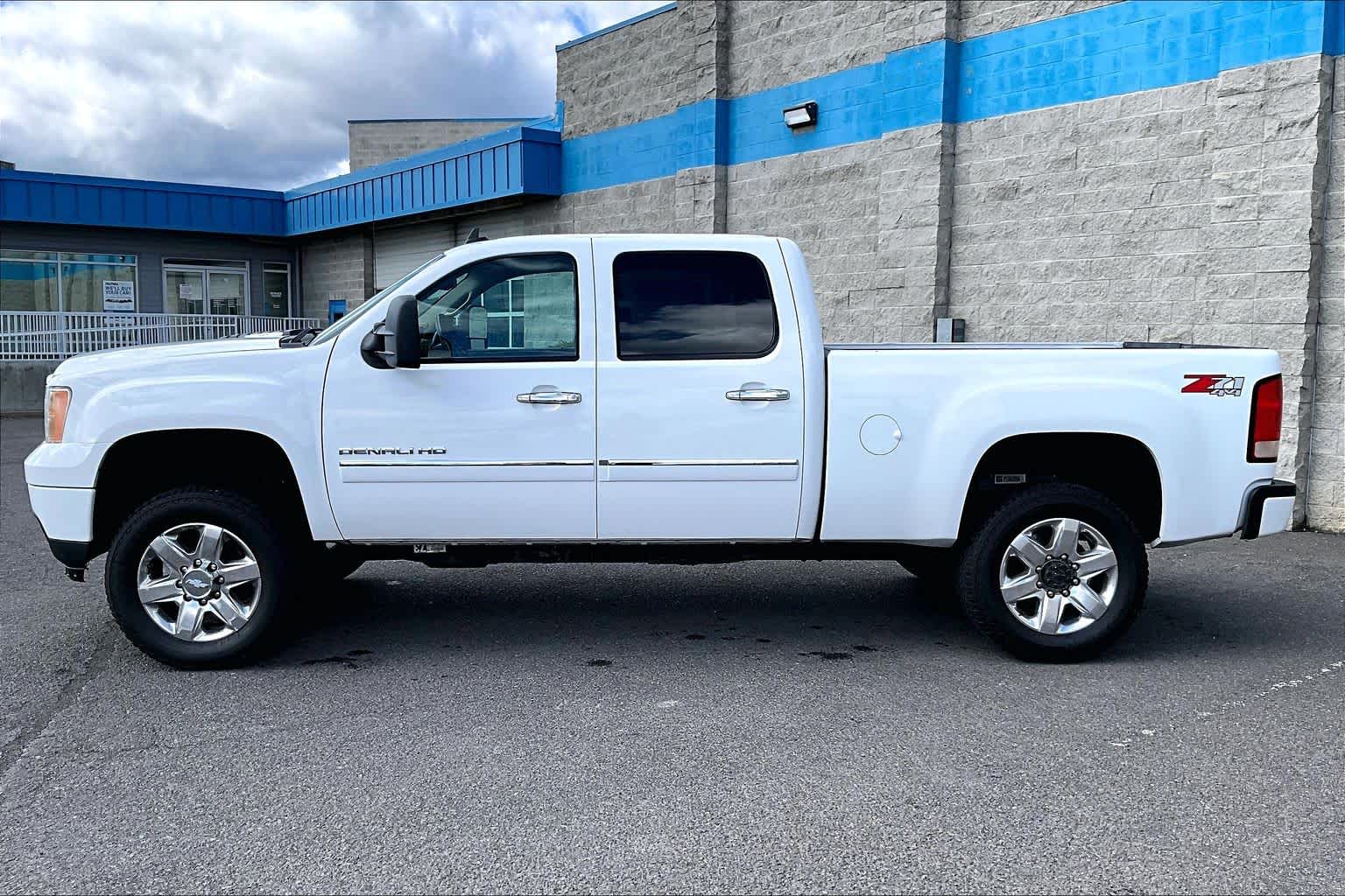 Thumbnail: 2014 GMC Sierra 2500 - 3