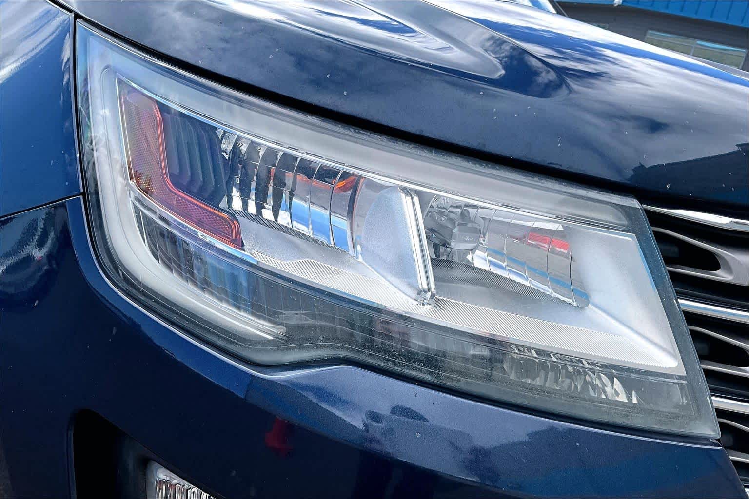 Thumbnail: 2016 Ford Explorer - 31