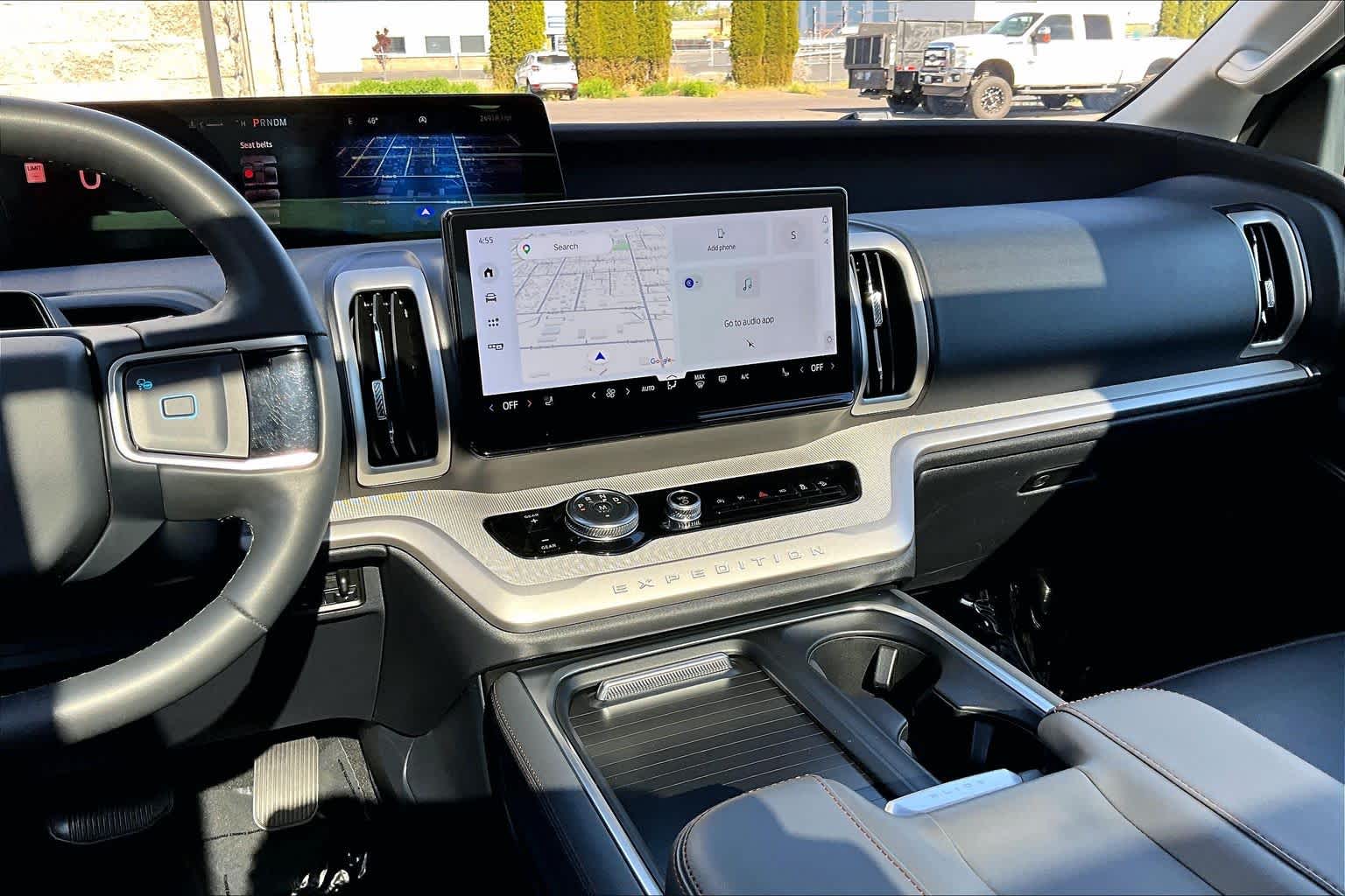 Thumbnail: 2025 Ford Expedition - 15