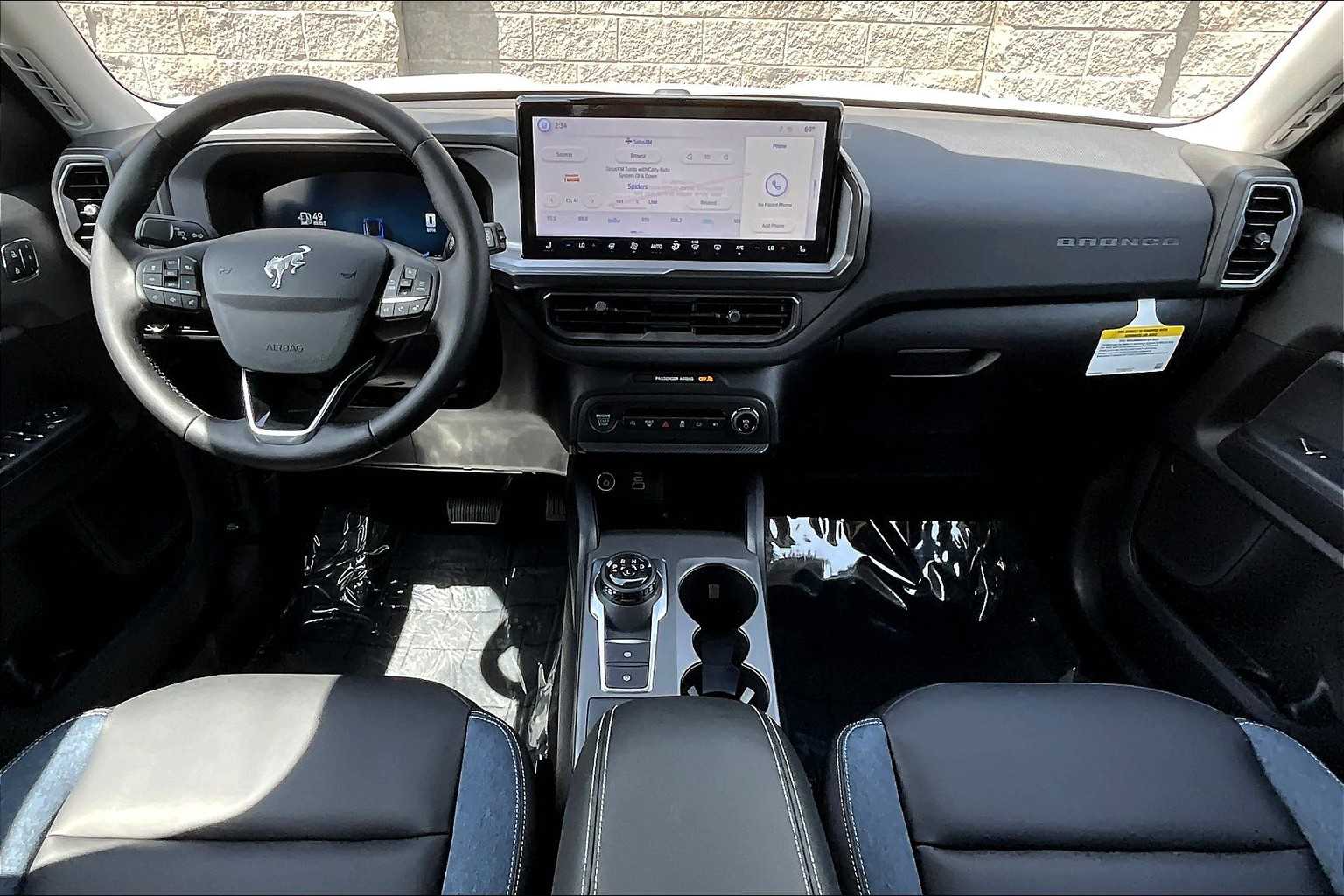 Thumbnail: 2025 Ford Bronco Sport - 10