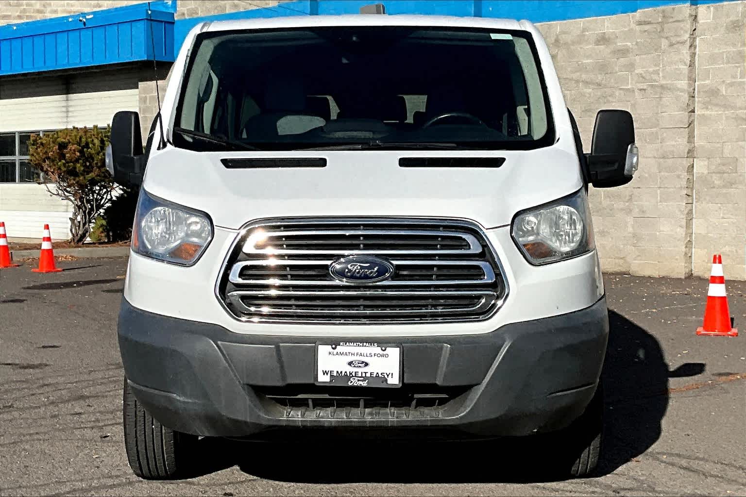 Thumbnail: 2018 Ford Transit Series - 6