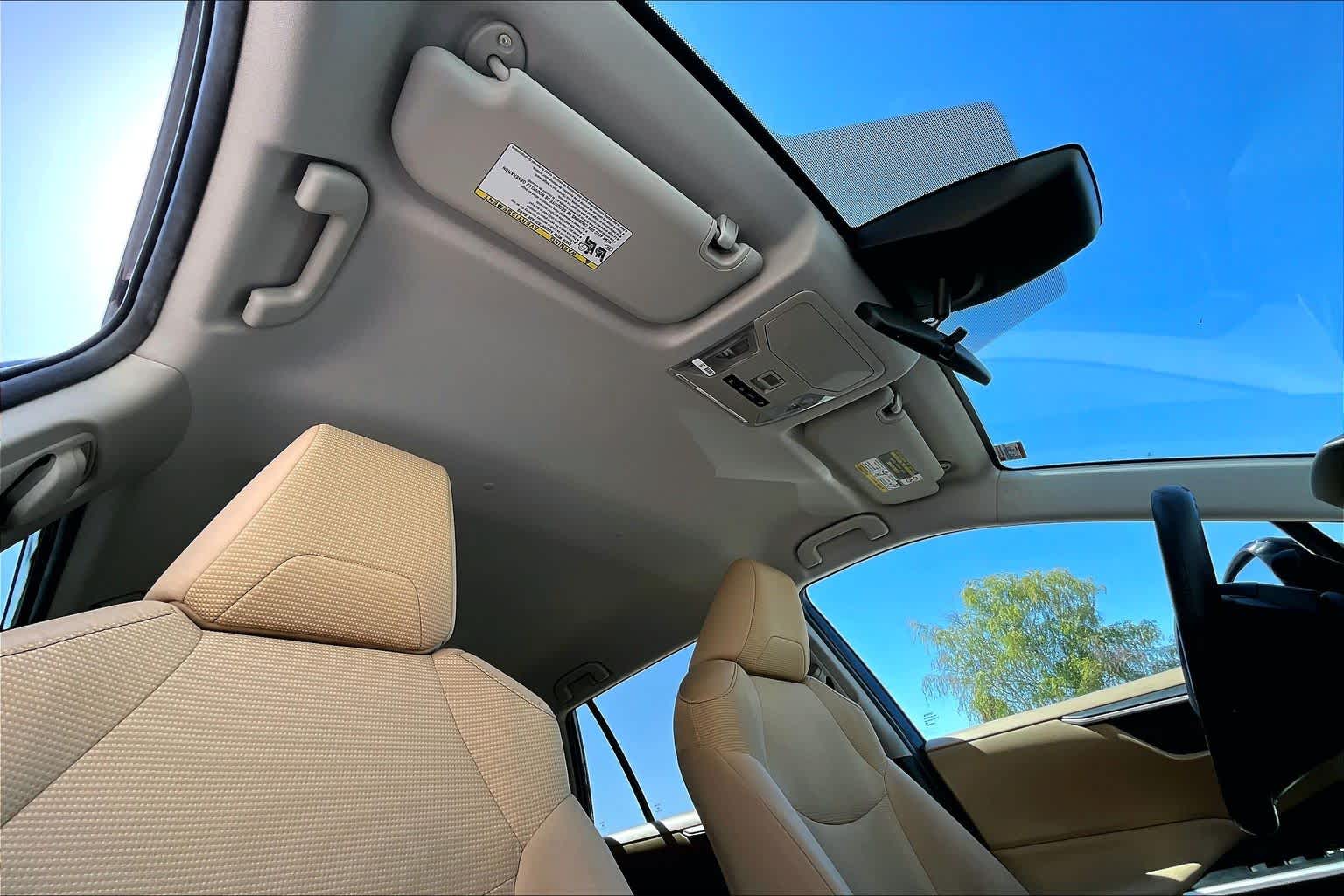 Thumbnail: 2021 Toyota RAV4 - 30