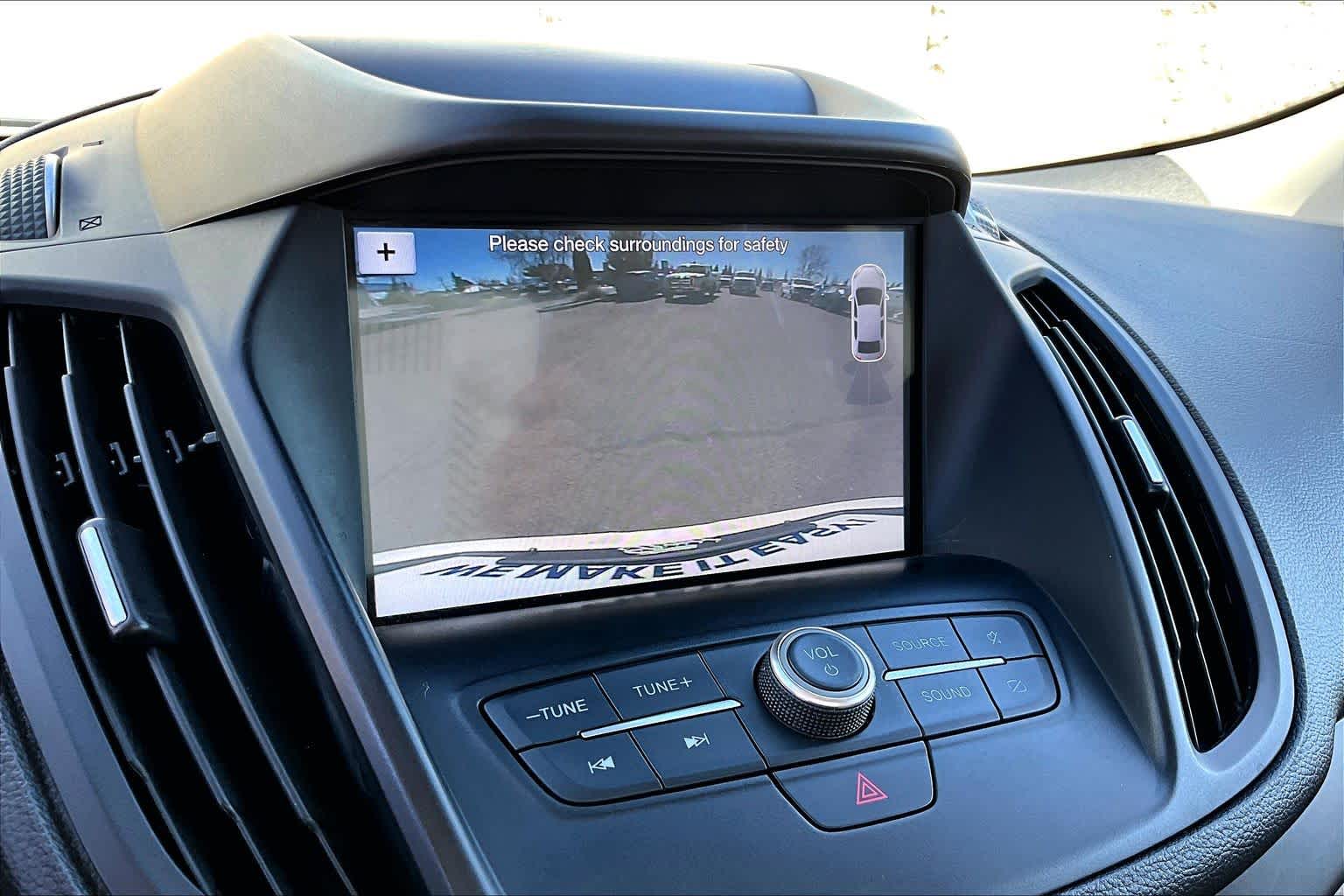 Thumbnail: 2019 Ford Escape - 26