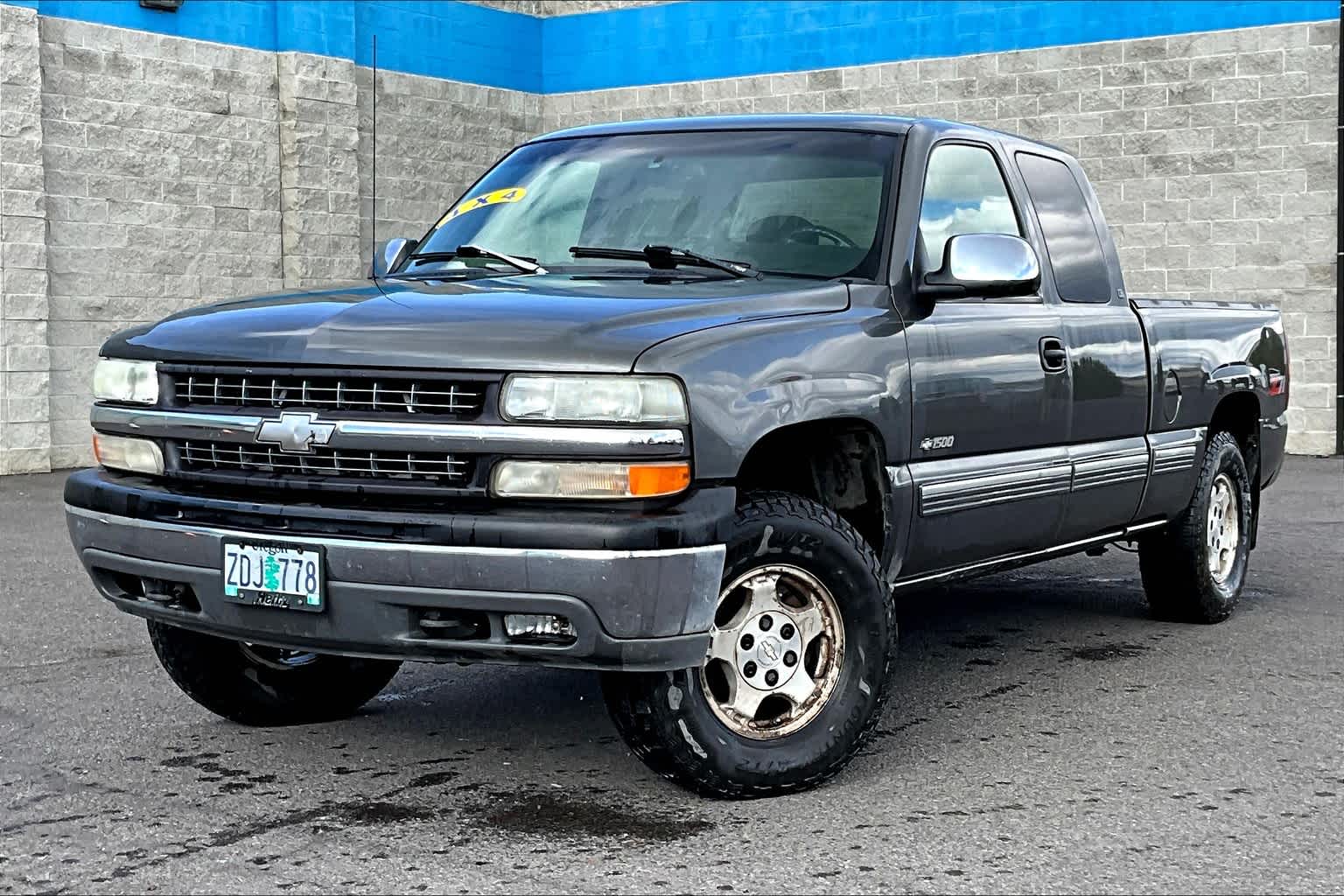 1999 Chevrolet Silverado 1500 LT -
                  Klamath Falls, OR