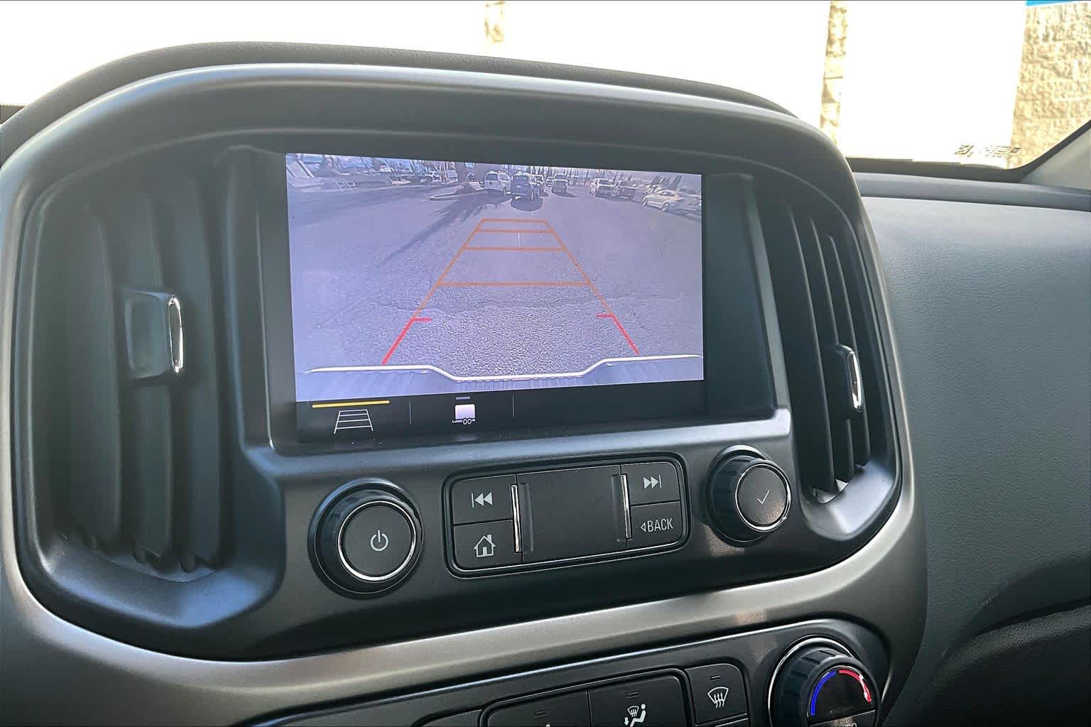 Thumbnail: 2021 Chevrolet Colorado - 26