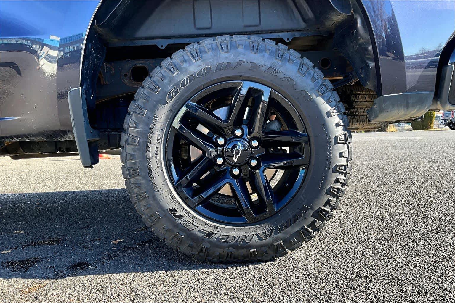 Thumbnail: 2022 Chevrolet Silverado 1500 - 35