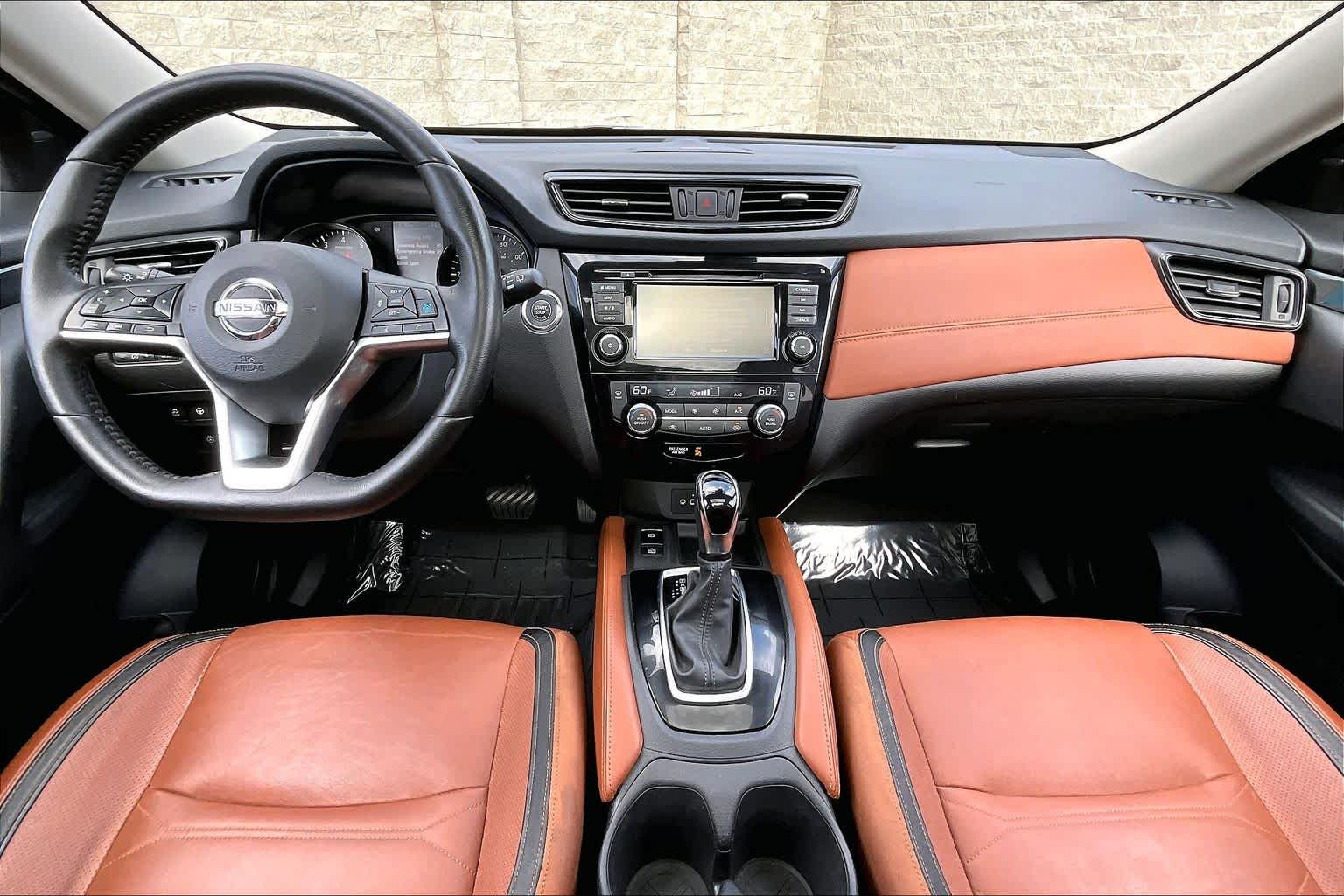 Thumbnail: 2018 Nissan Rogue - 10