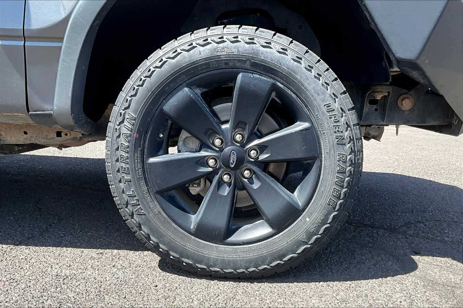 2014 Ford F-150  29