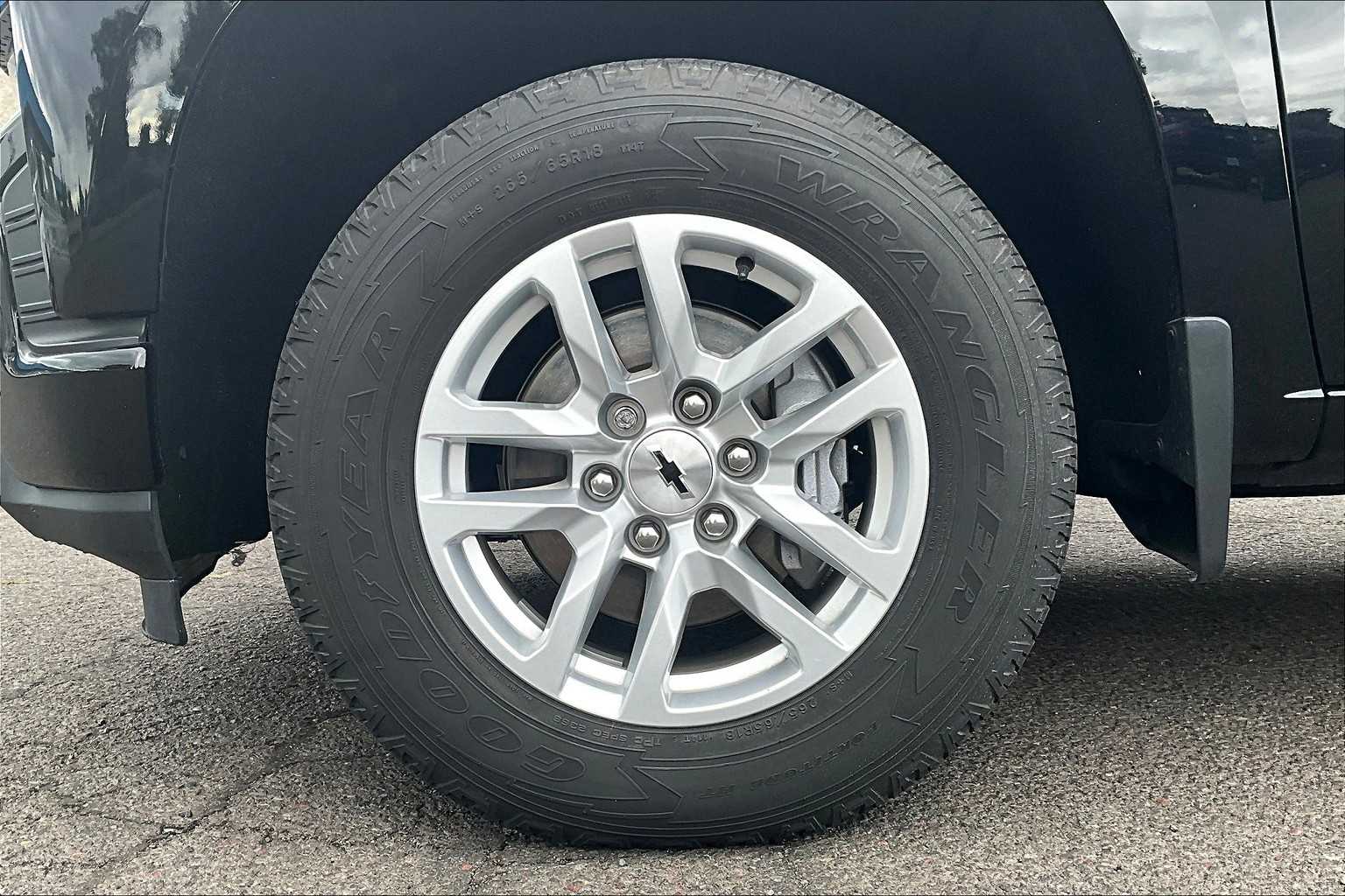 Thumbnail: 2021 Chevrolet Silverado 1500 - 8