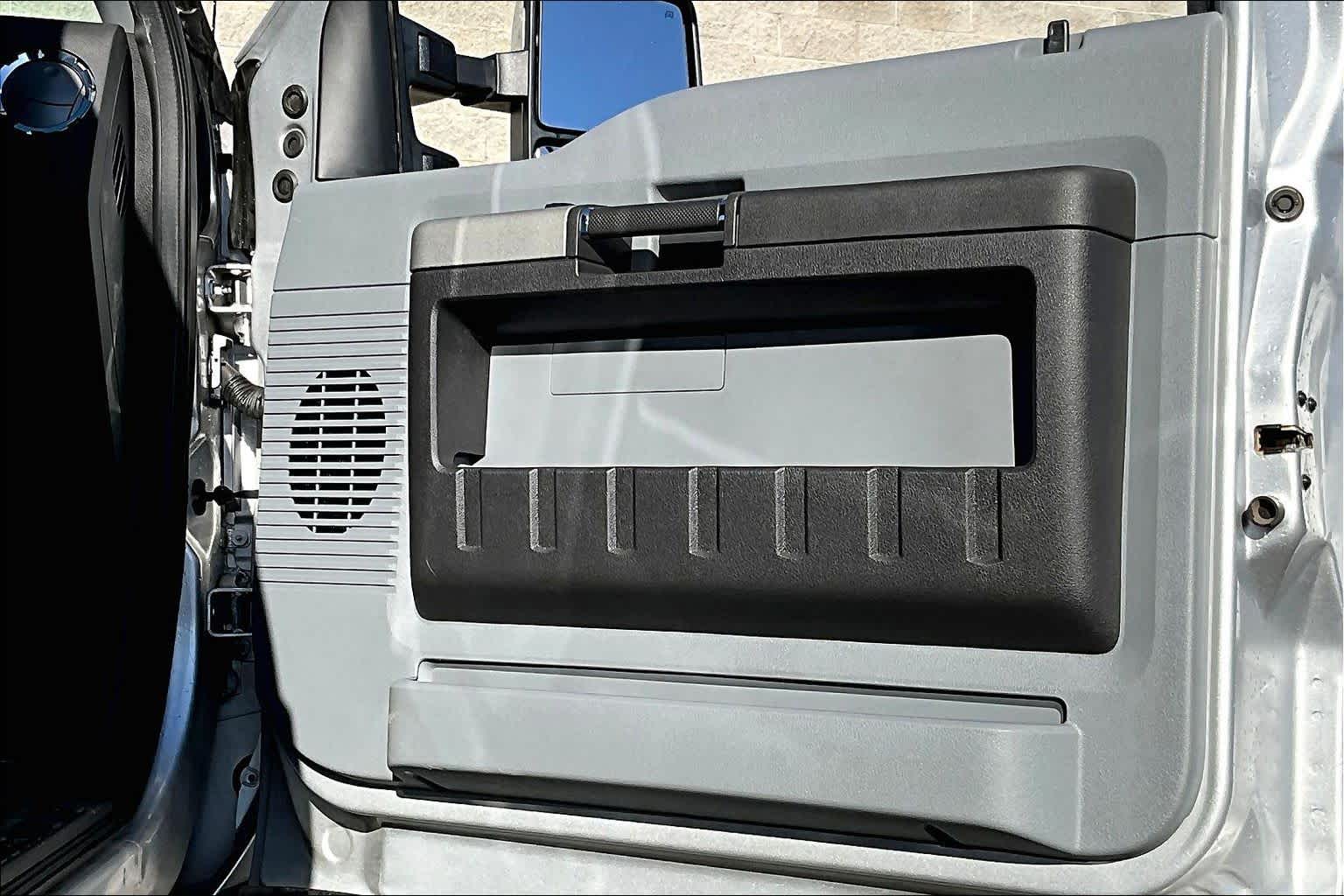 Thumbnail: 2016 Ford F-250 - 28