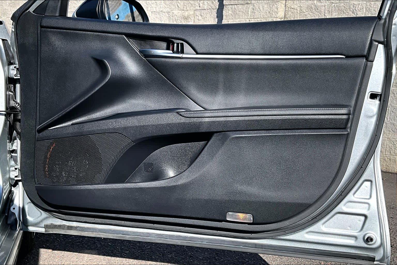 Thumbnail: 2020 Toyota Camry - 28