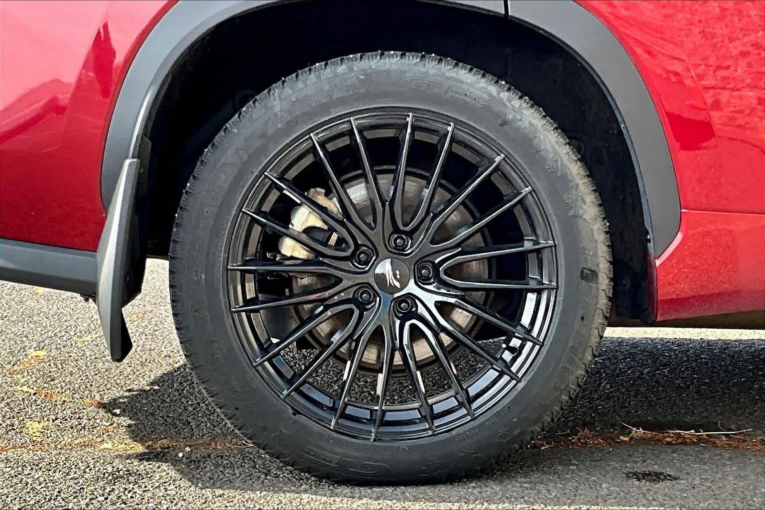 Thumbnail: 2021 Toyota Highlander - 36