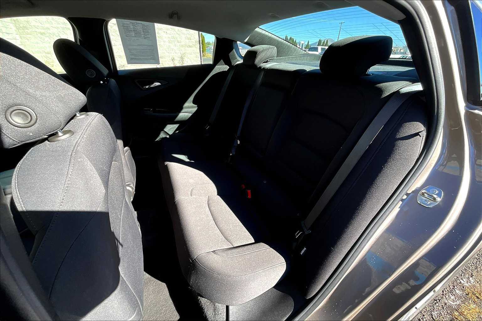 Thumbnail: 2023 Chevrolet Malibu - 29